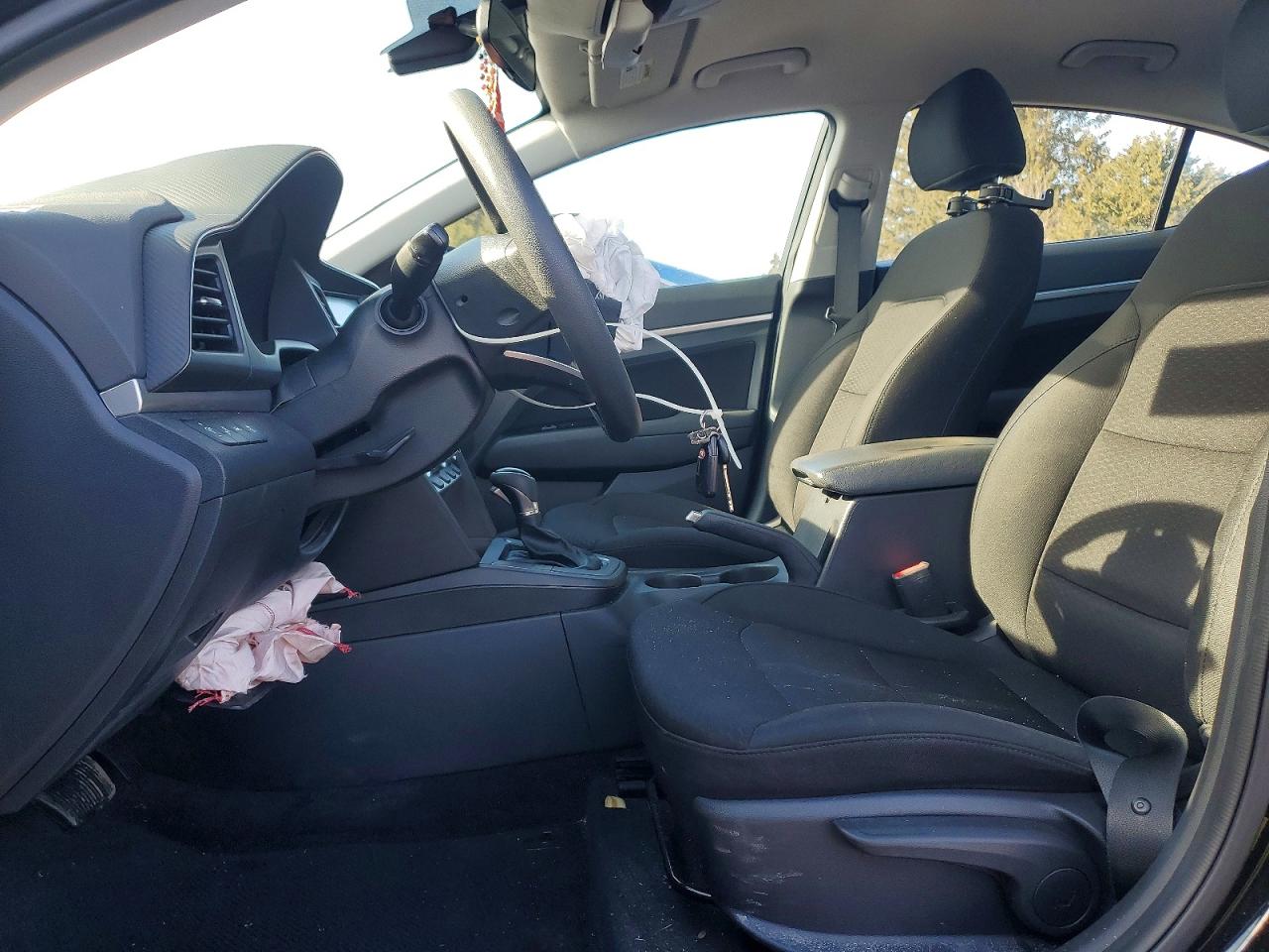 2020 HYUNDAI ELANTRA SEL photo 13