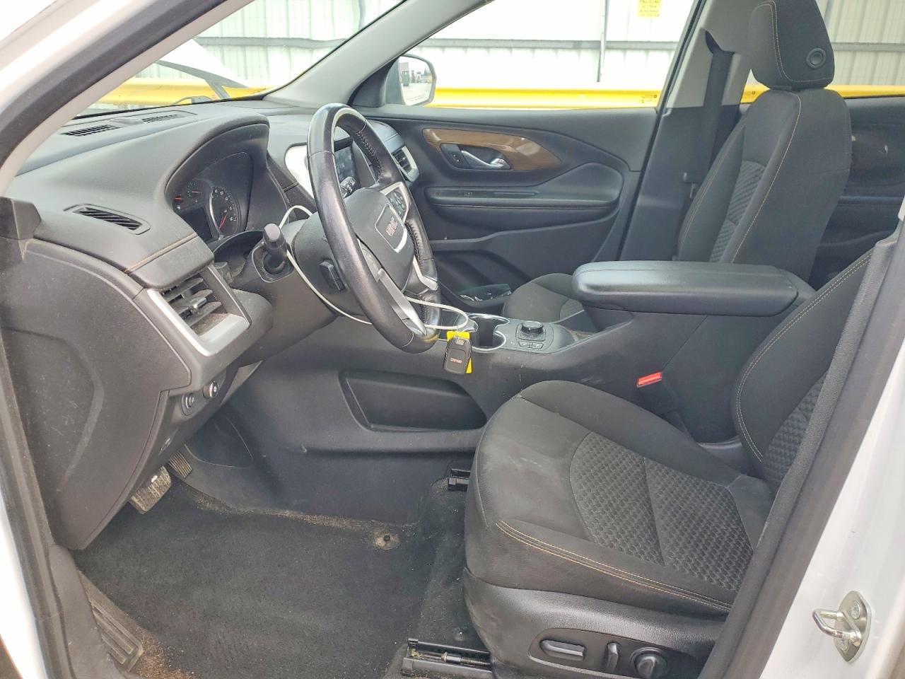 2018 GMC TERRAIN SLE photo 7