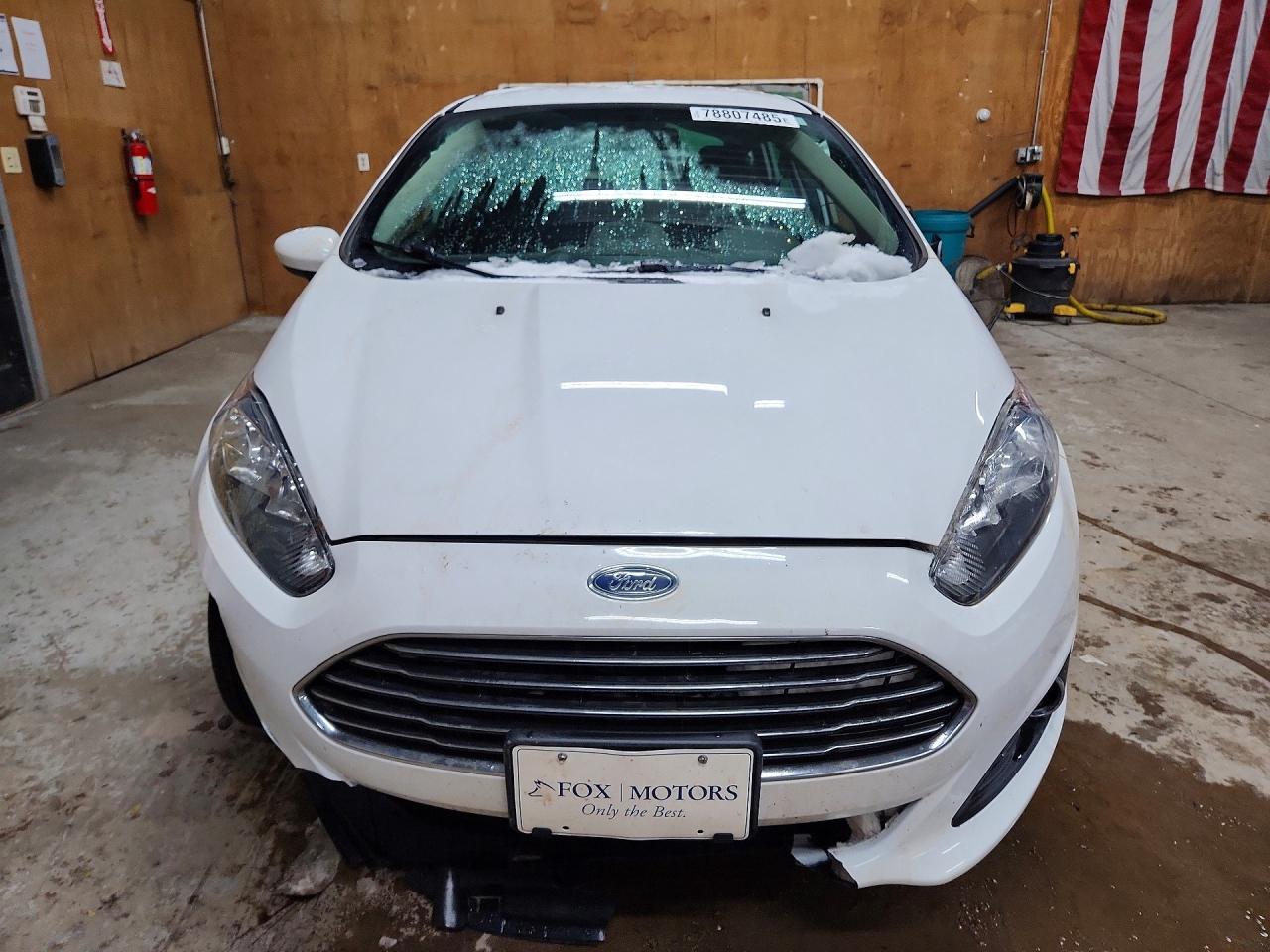 2019 FORD FIESTA SE photo 9