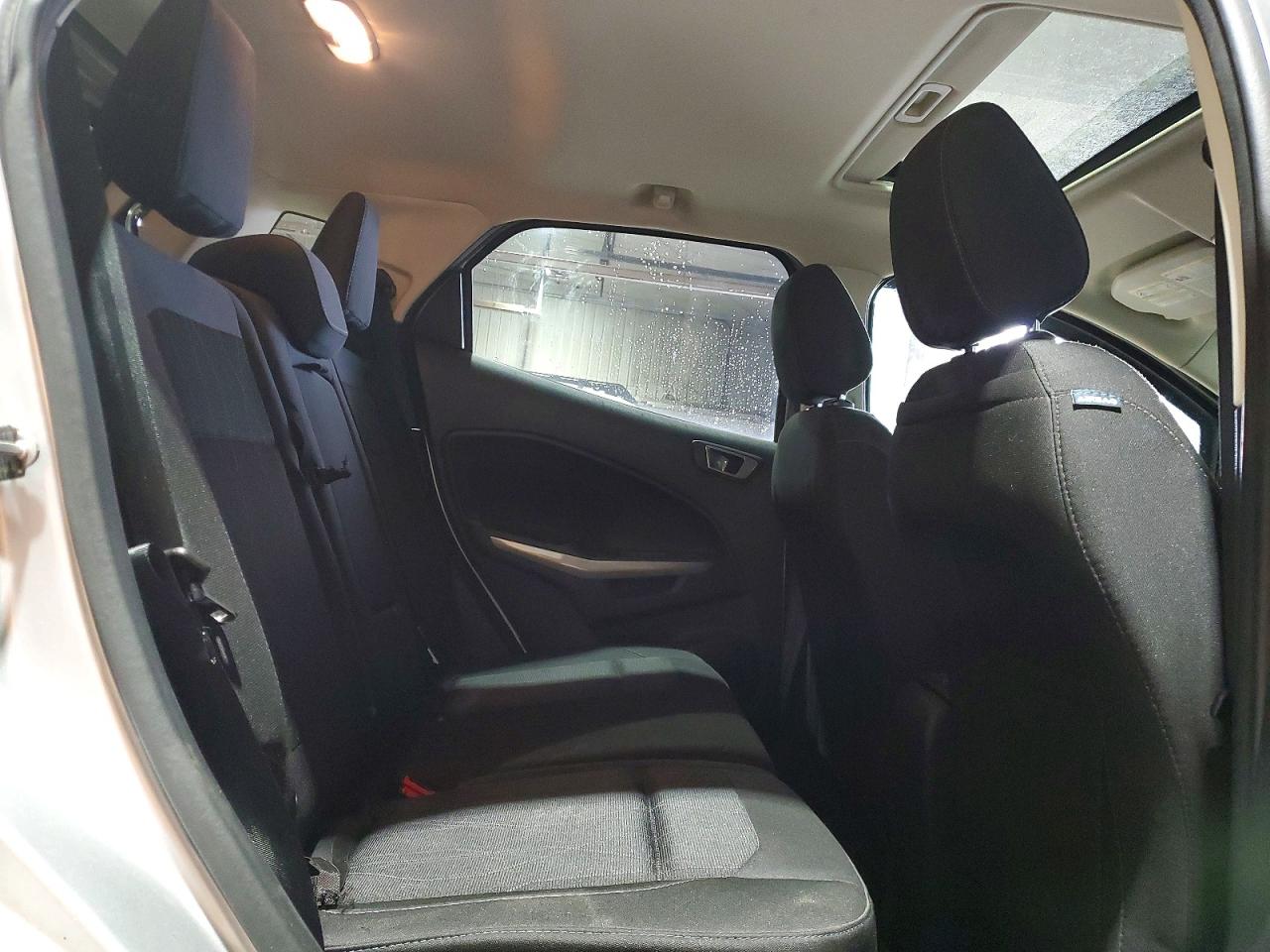 2021 FORD ECOSPORT SE photo 19