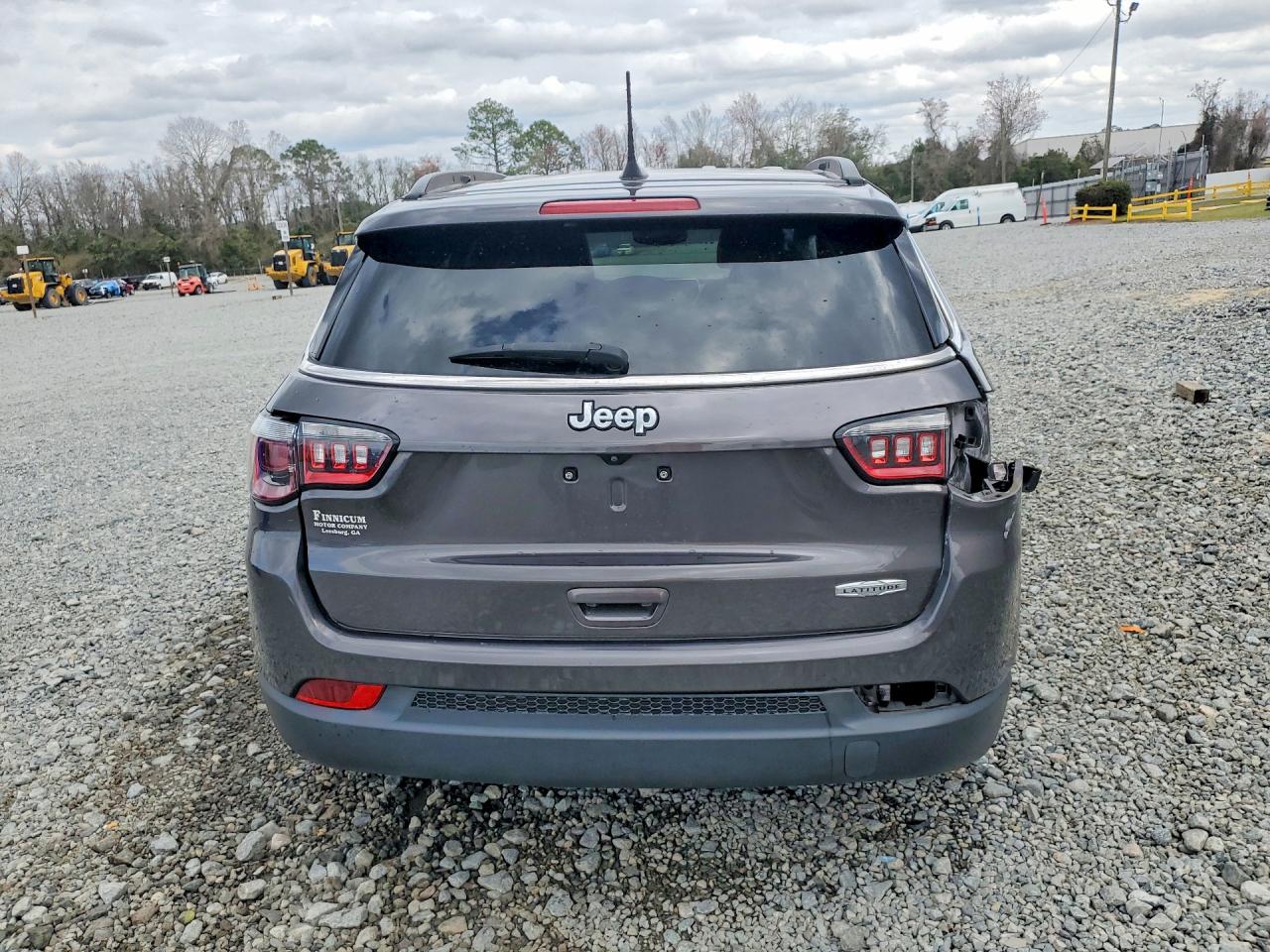 2022 JEEP COMPASS LATITUDE photo 6