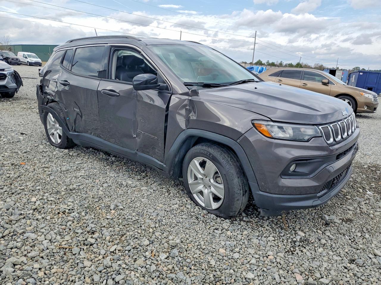 2022 JEEP COMPASS LATITUDE photo 4