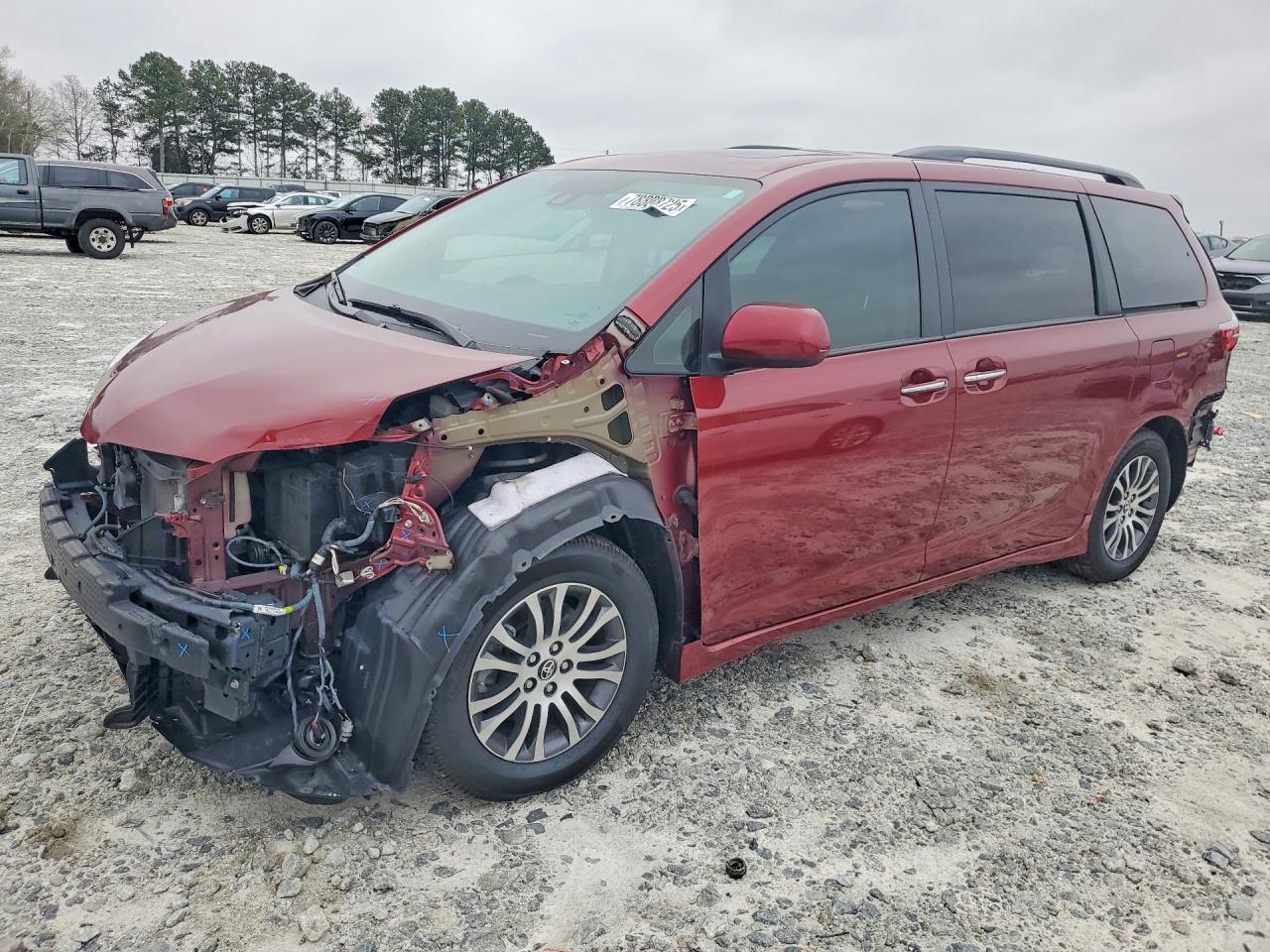 2020 TOYOTA SIENNA