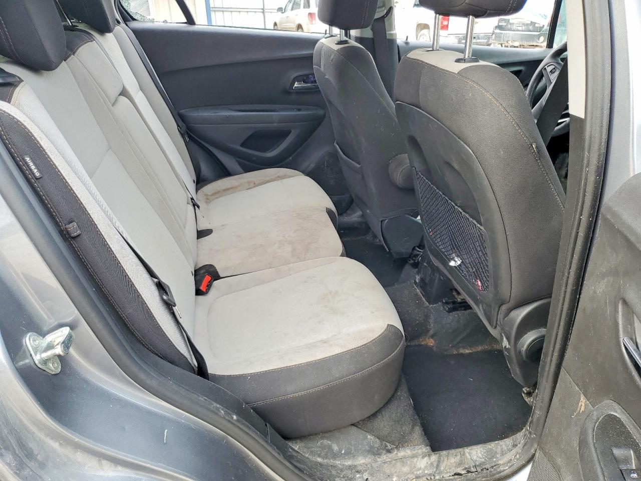 2020 CHEVROLET TRAX LS photo 19
