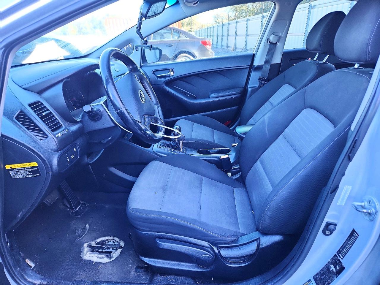 2015 KIA FORTE EX photo 13