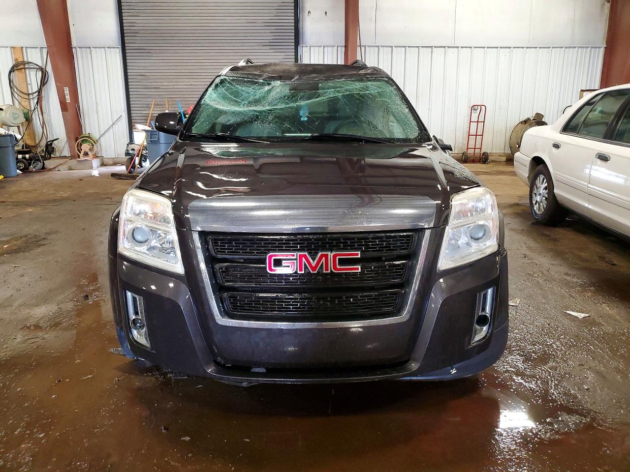 2013 GMC TERRAIN SLT photo 5