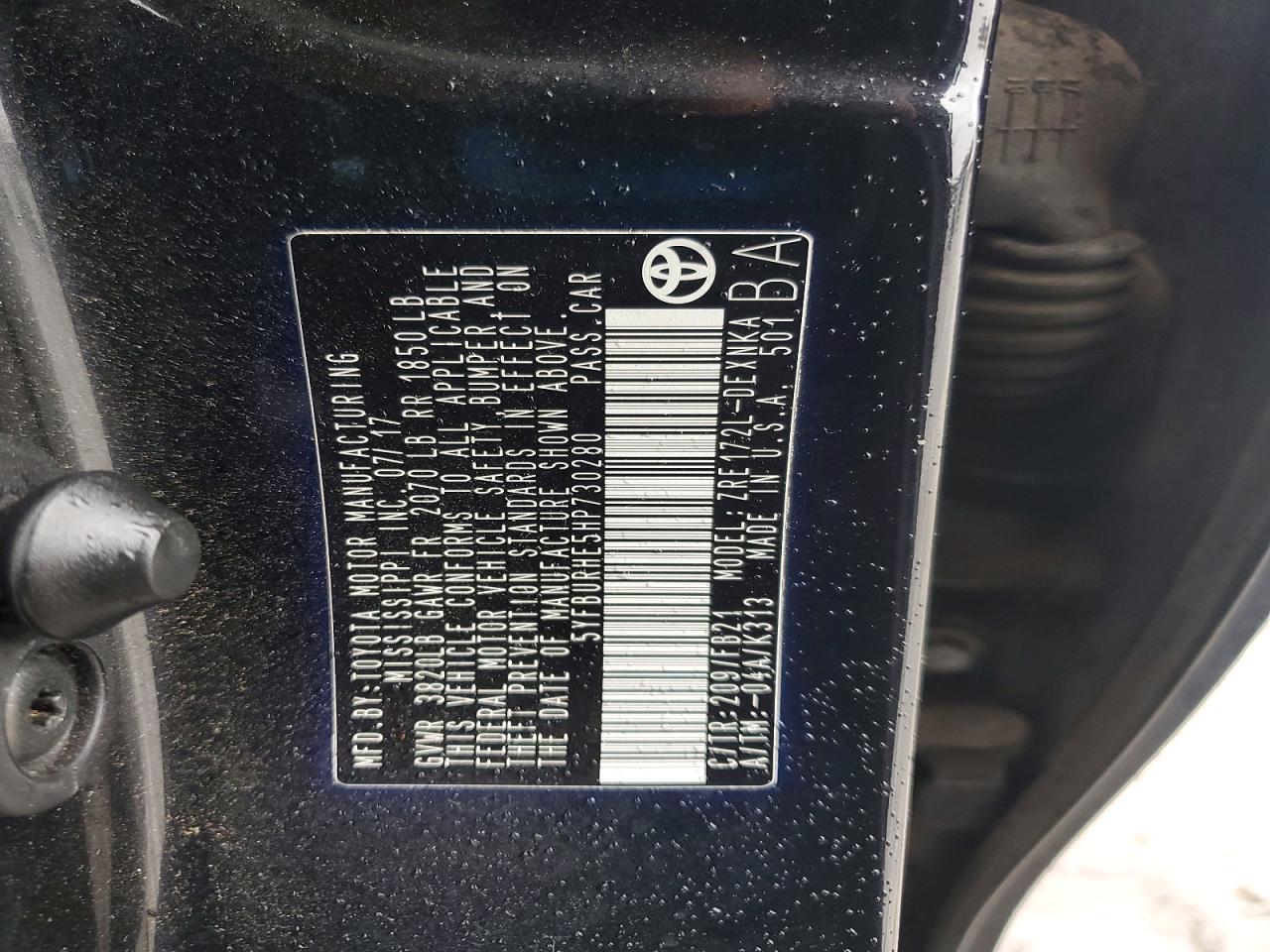 2017 TOYOTA COROLLA LE photo 12