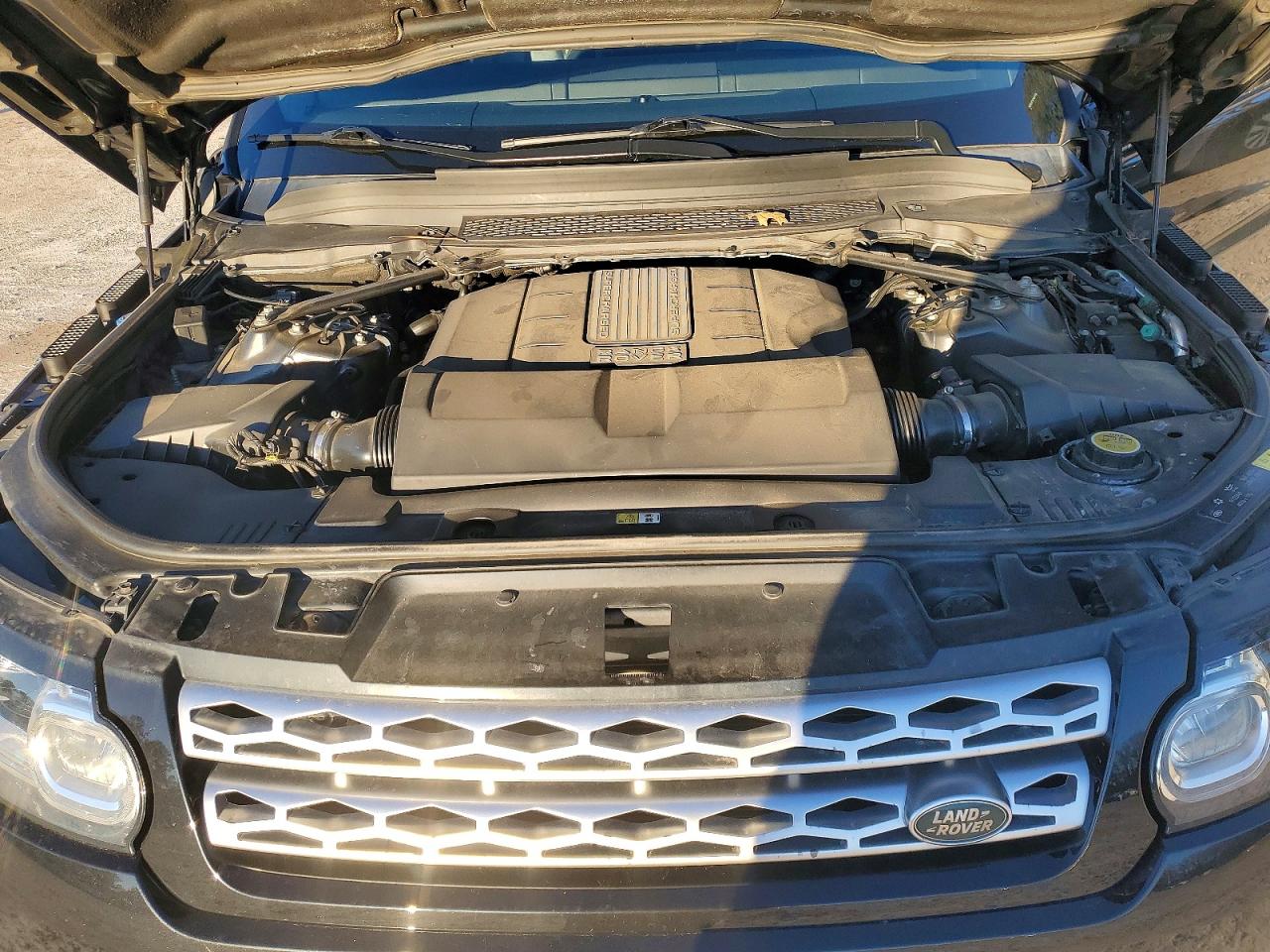 2014 LAND ROVER RANGE ROVER SPORT HSE photo 34