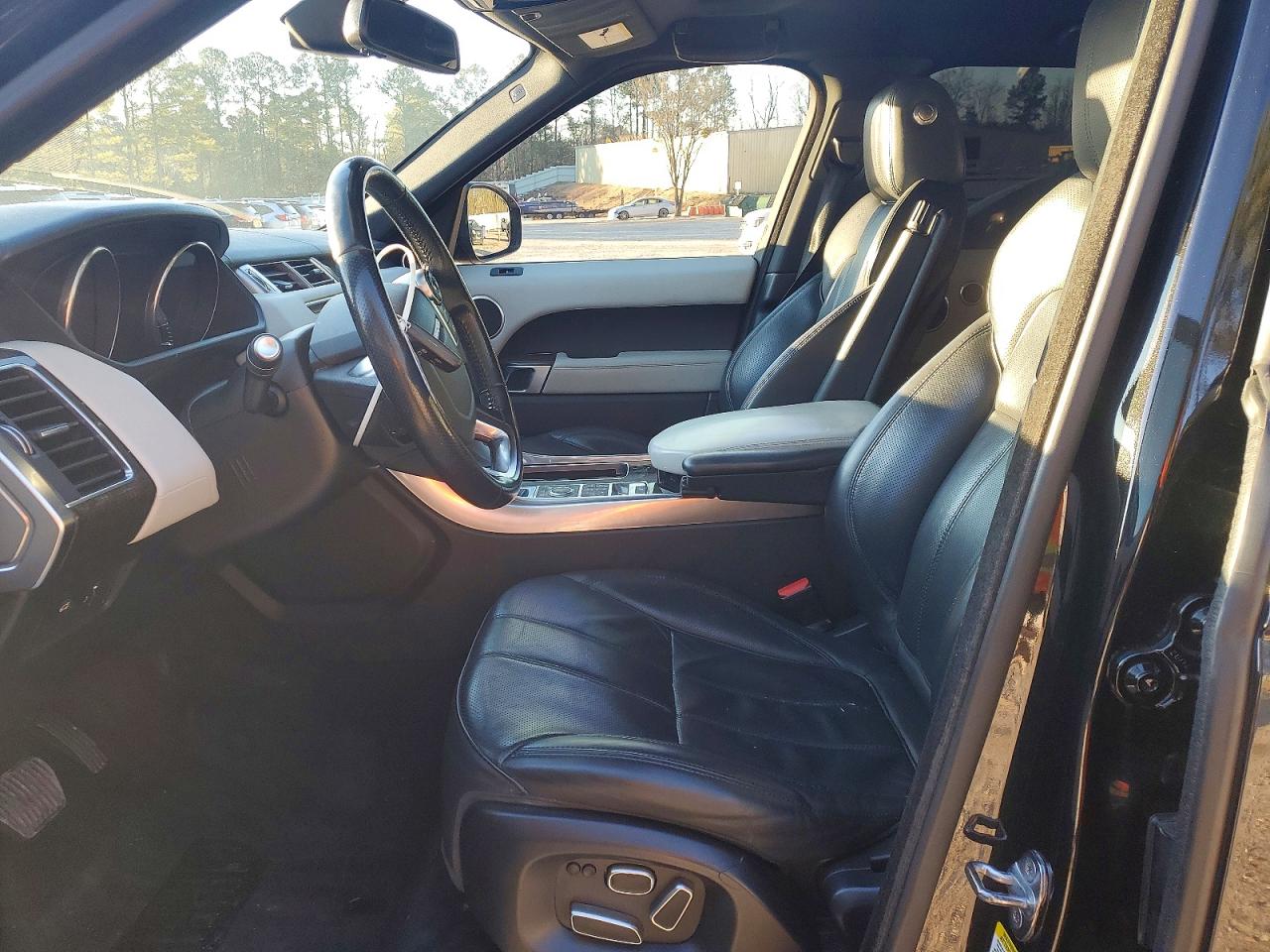 2014 LAND ROVER RANGE ROVER SPORT HSE photo 19