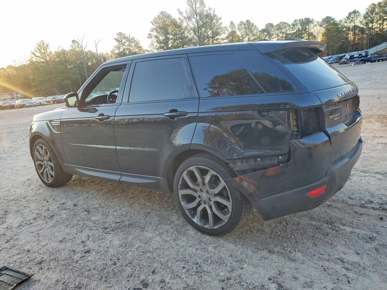 2014 LAND ROVER RANGE ROVER SPORT HSE photo 4