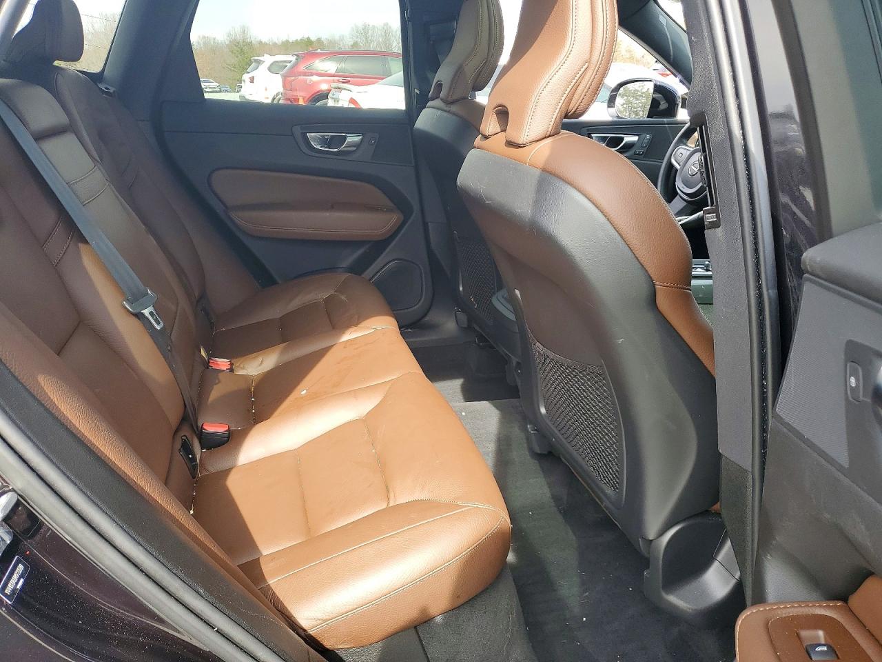 2021 VOLVO XC60 T5 MOMENTUM photo 21
