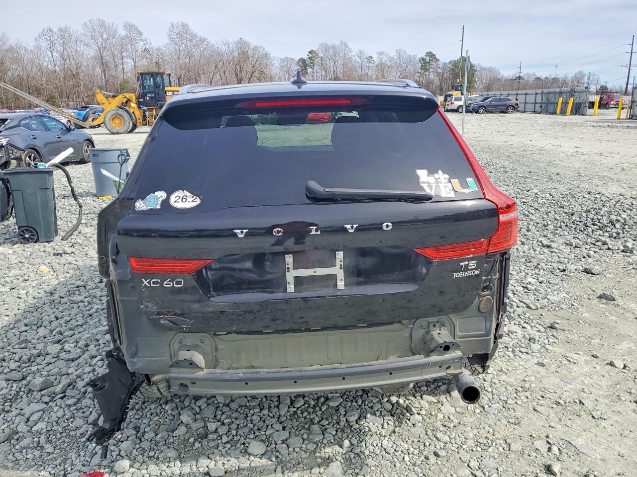 2021 VOLVO XC60 T5 MOMENTUM photo 11