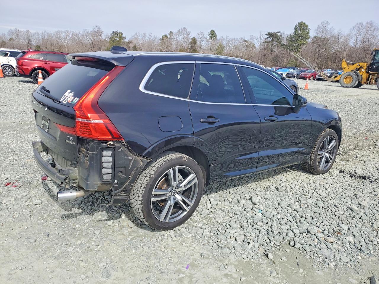 2021 VOLVO XC60 T5 MOMENTUM photo 5