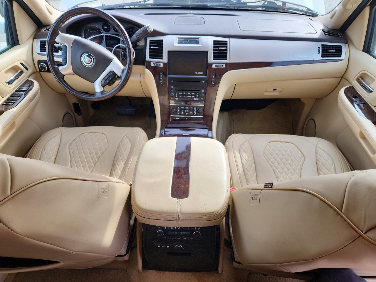 2008 CADILLAC ESCALADE ESV photo 8