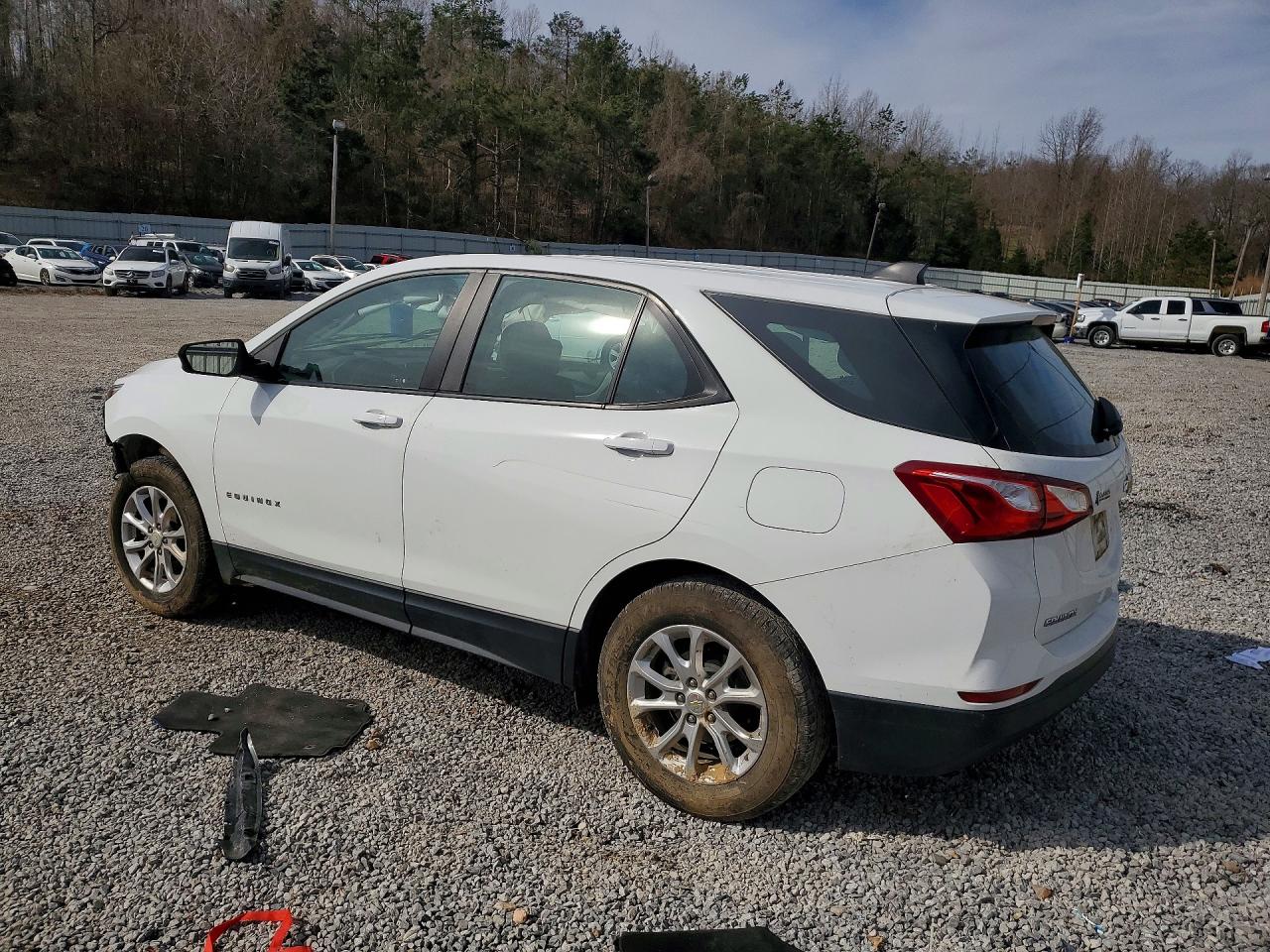 2021 CHEVROLET EQUINOX LS photo 3