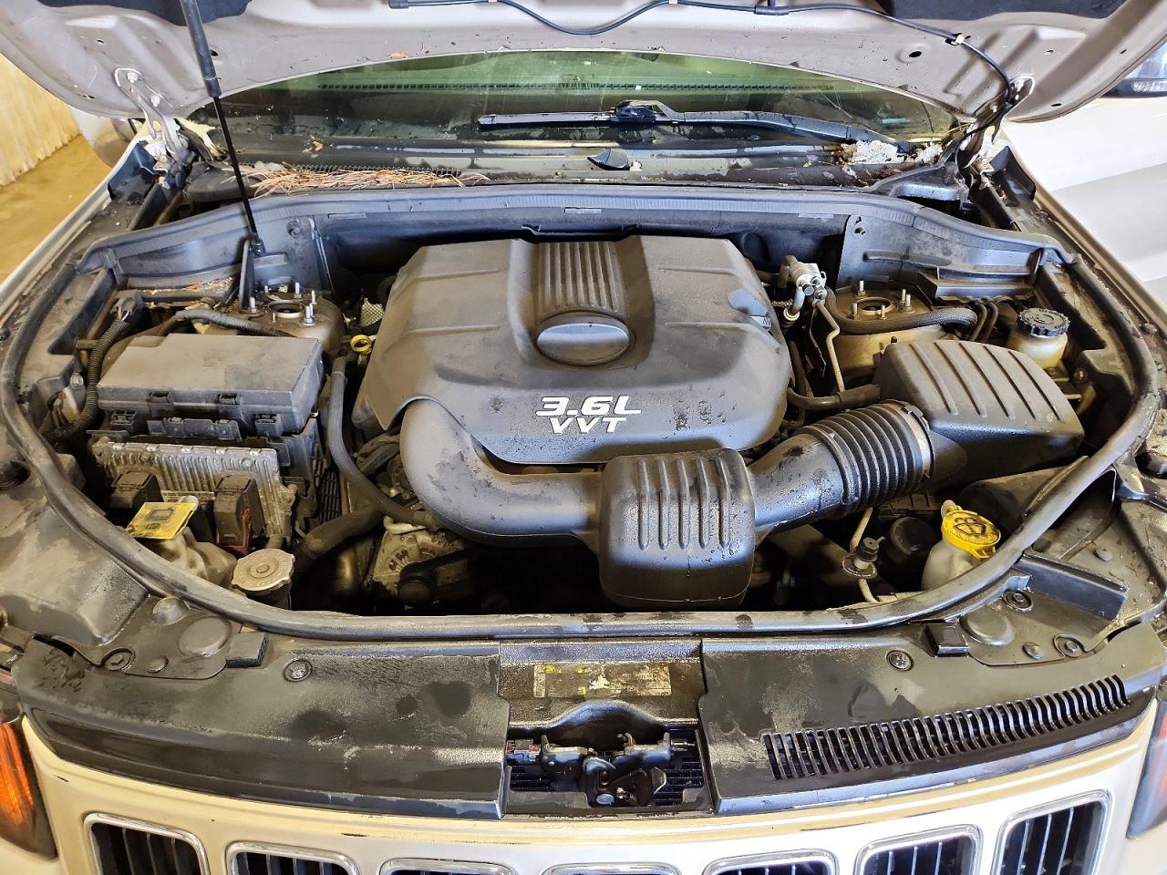2014 JEEP GRAND CHEROKEE LIMITED photo 23