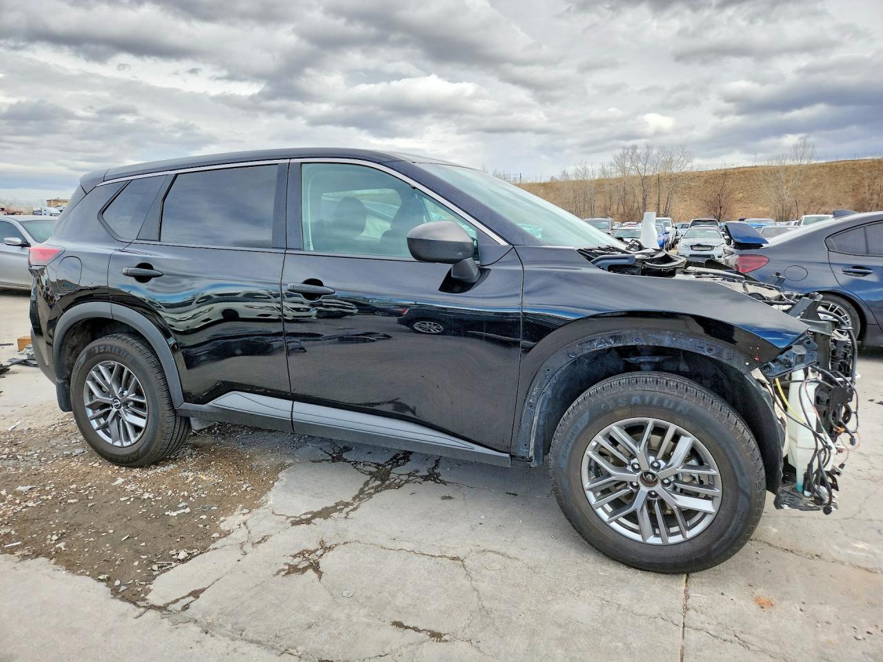 2023 NISSAN ROGUE S photo 4