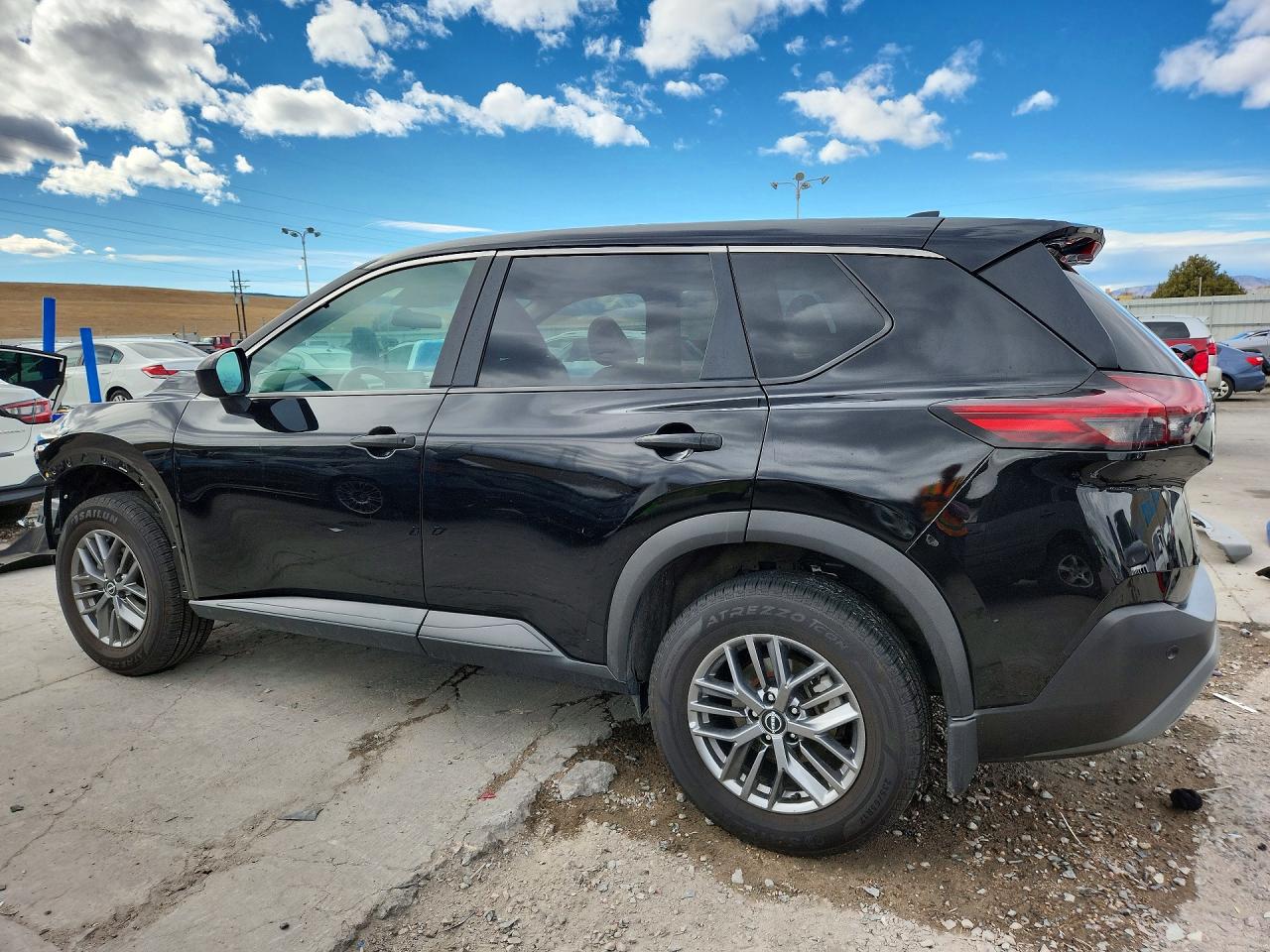 2023 NISSAN ROGUE S photo 2