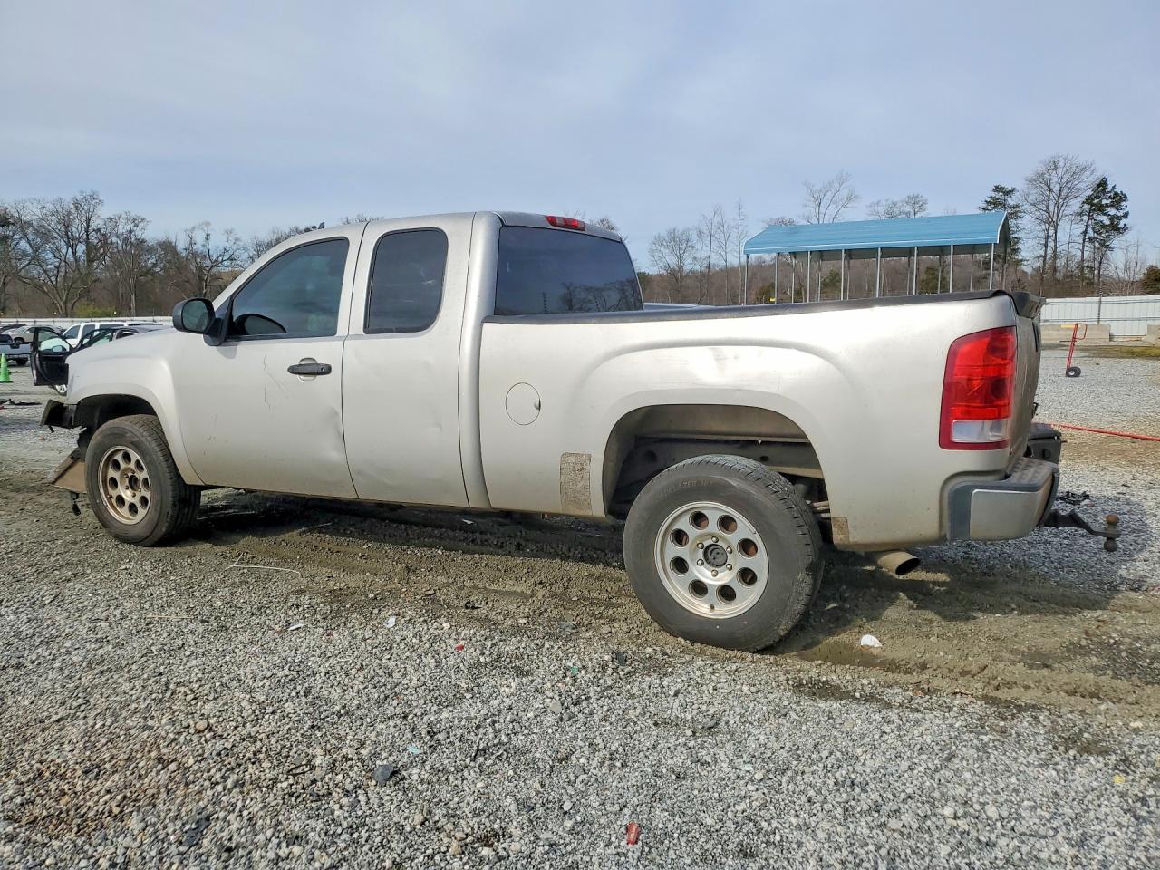2007 GMC NEW SIERRA C1500 photo 3