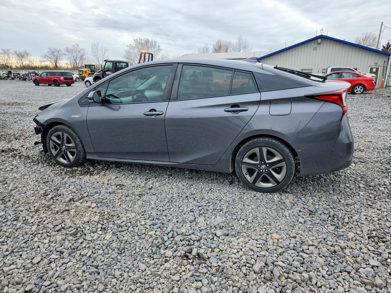 2019 TOYOTA PRIUS XLE photo 2
