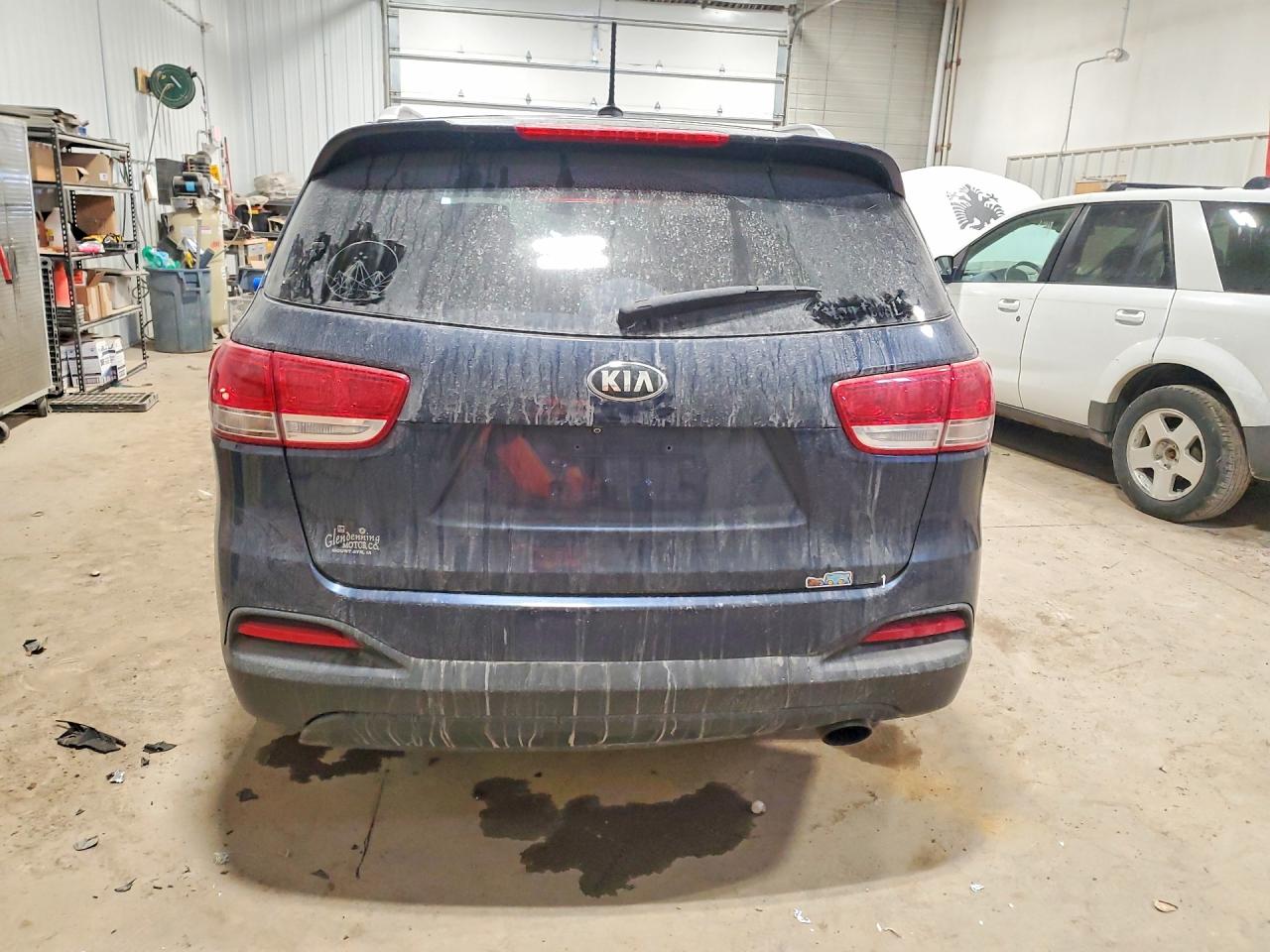 2016 KIA SORENTO LX photo 6