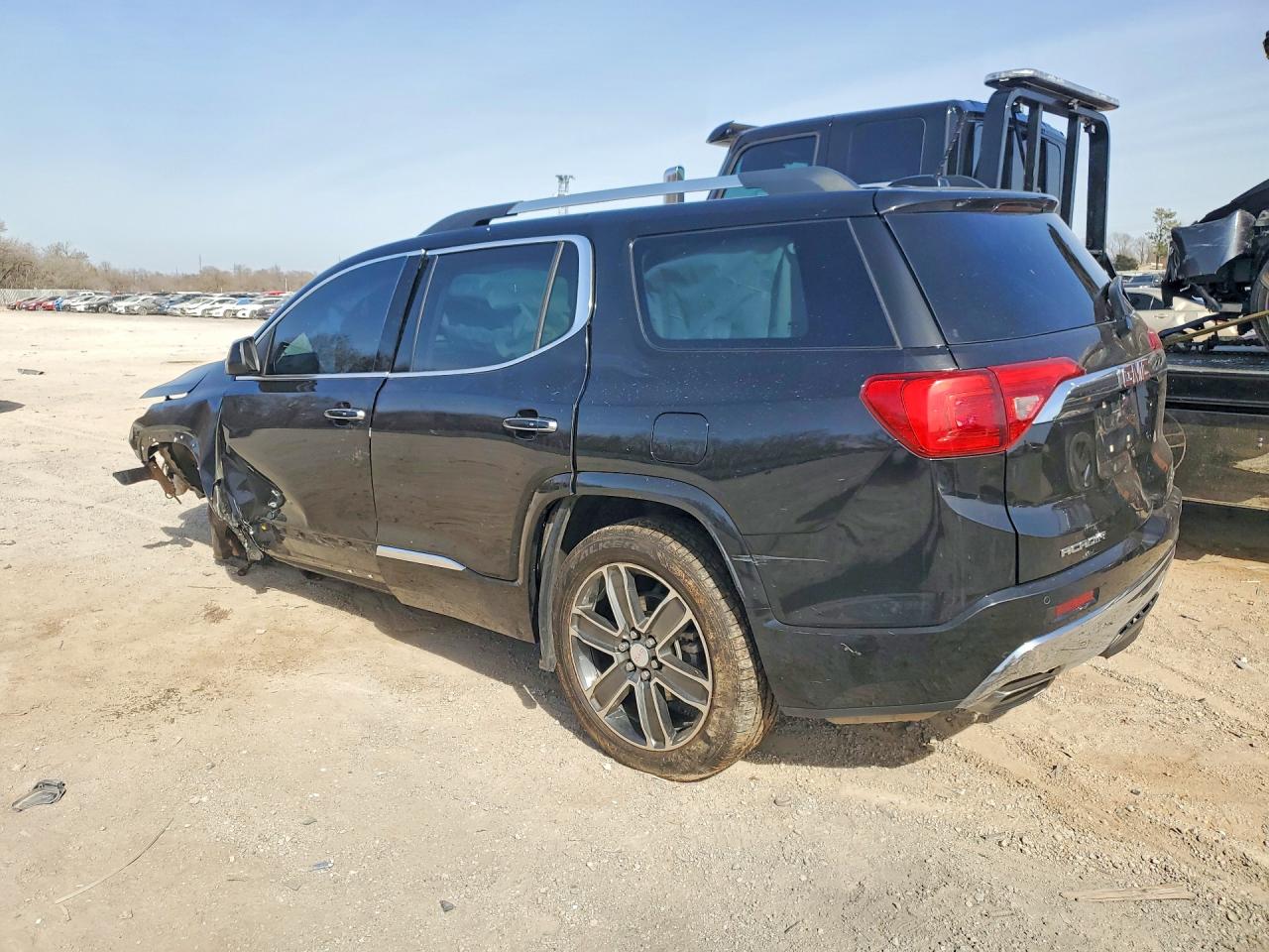 2019 GMC ACADIA DENALI photo 2