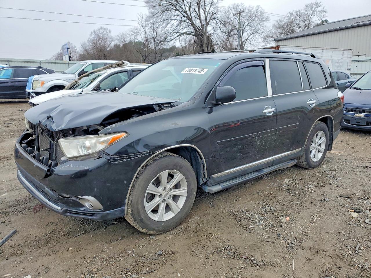 2011 TOYOTA HIGHLANDER