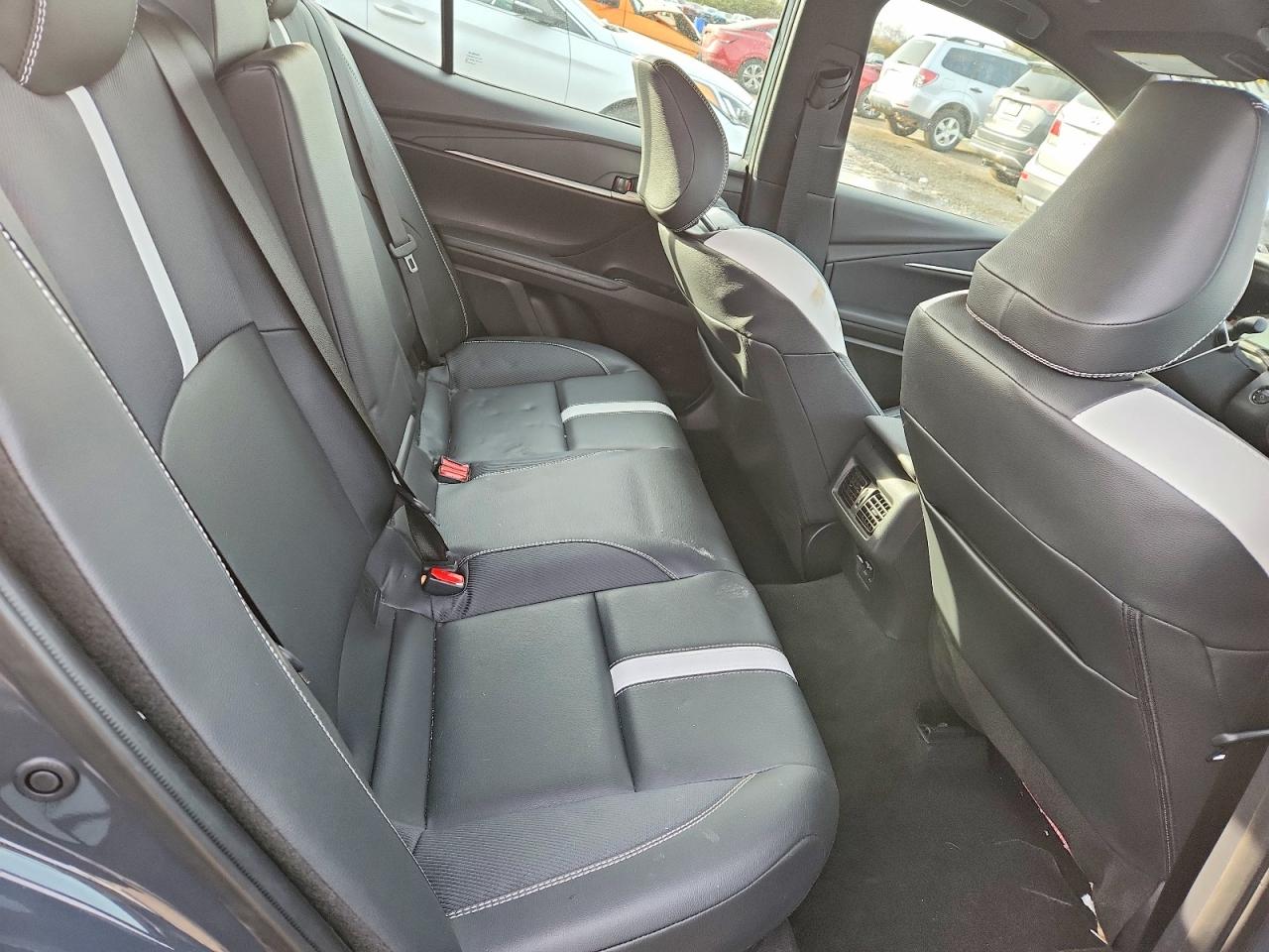 2025 TOYOTA CAMRY SE photo 10