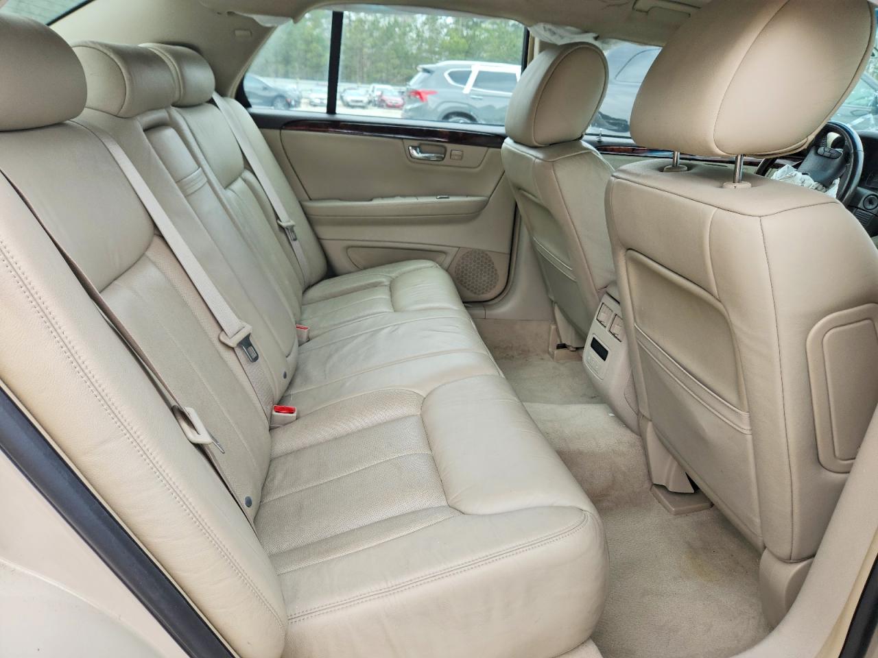 2011 CADILLAC DTS PREMIUM COLLECTION photo 10