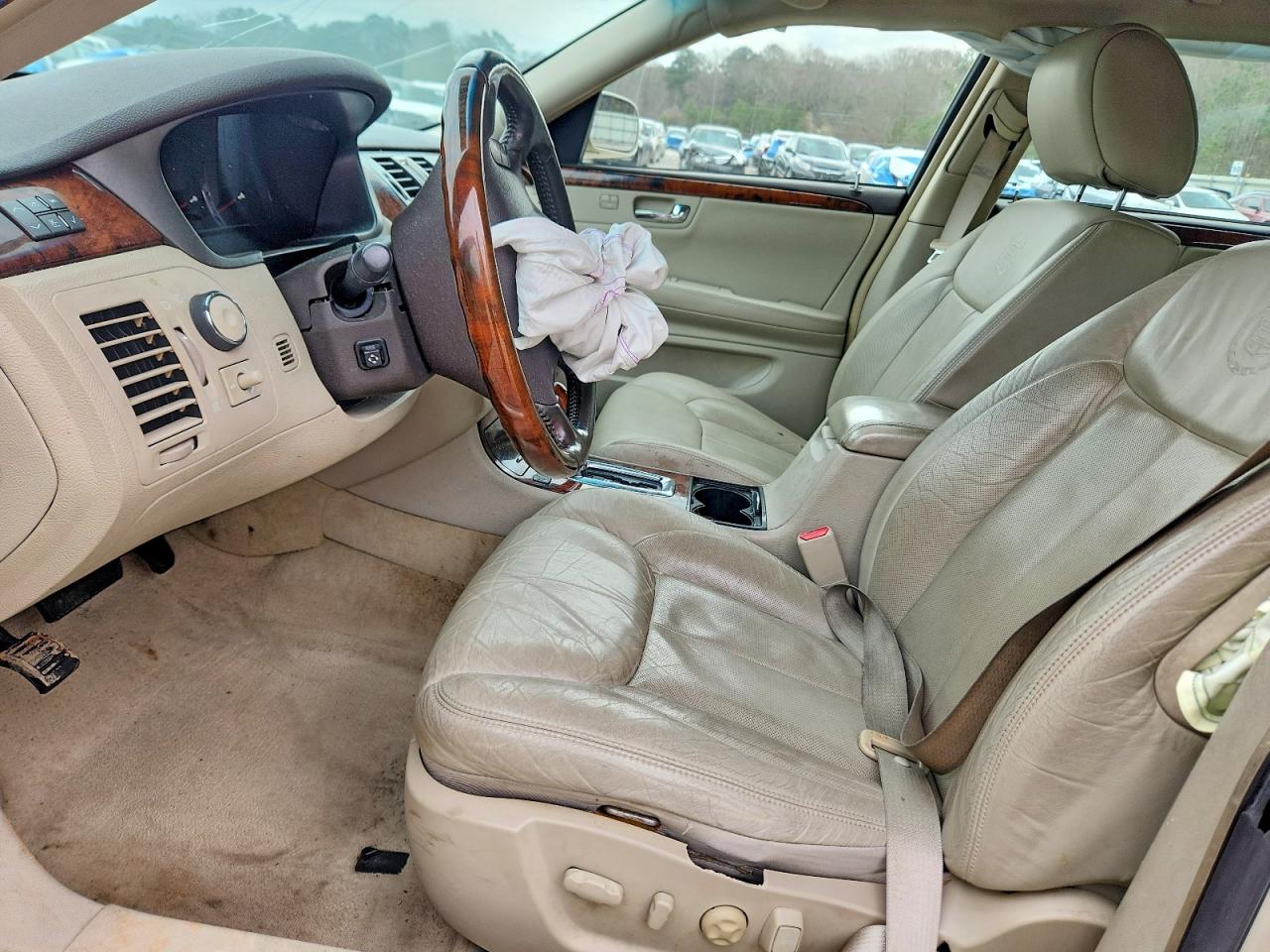 2011 CADILLAC DTS PREMIUM COLLECTION photo 7