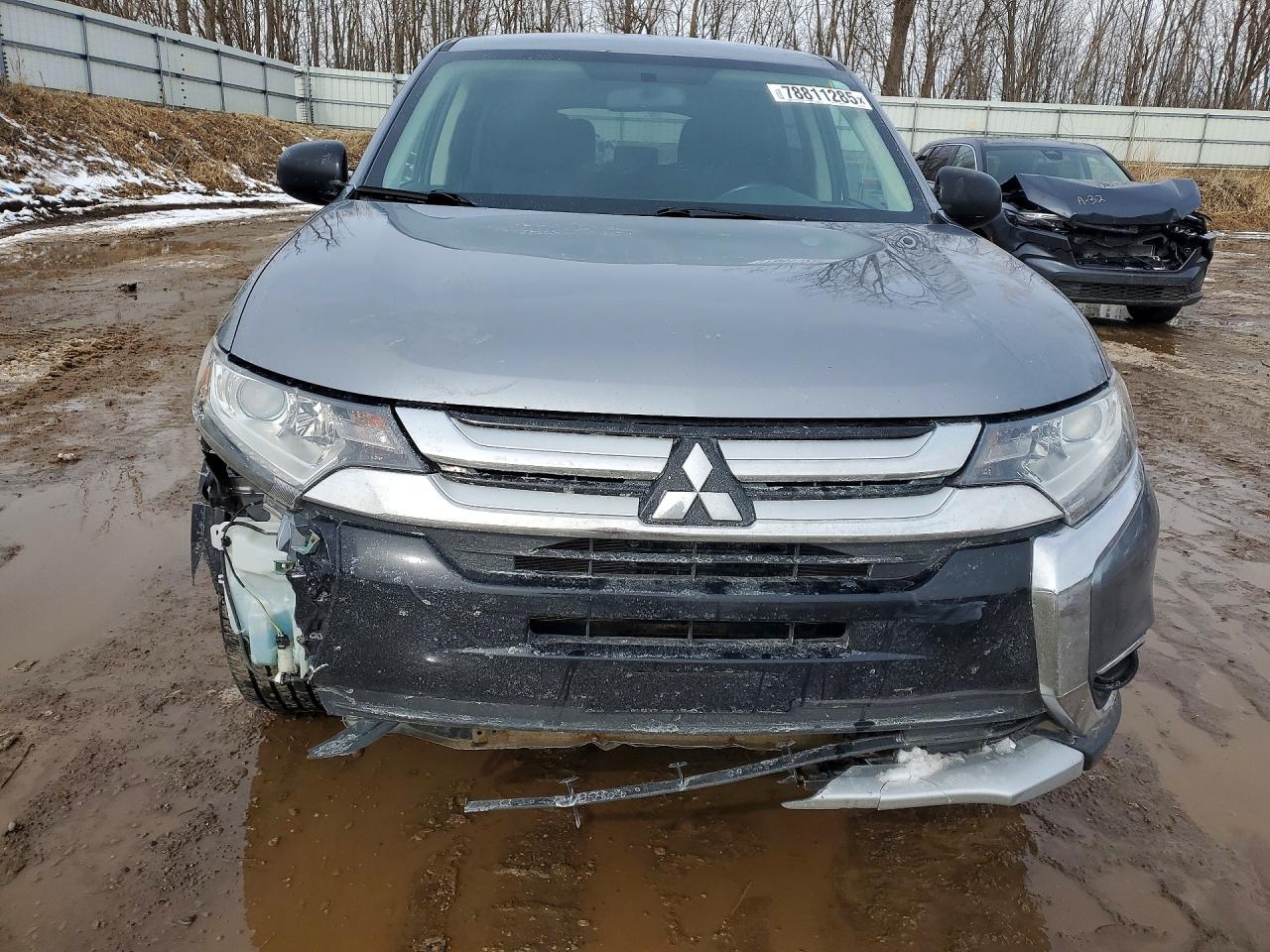 2016 MITSUBISHI OUTLANDER SE photo 5