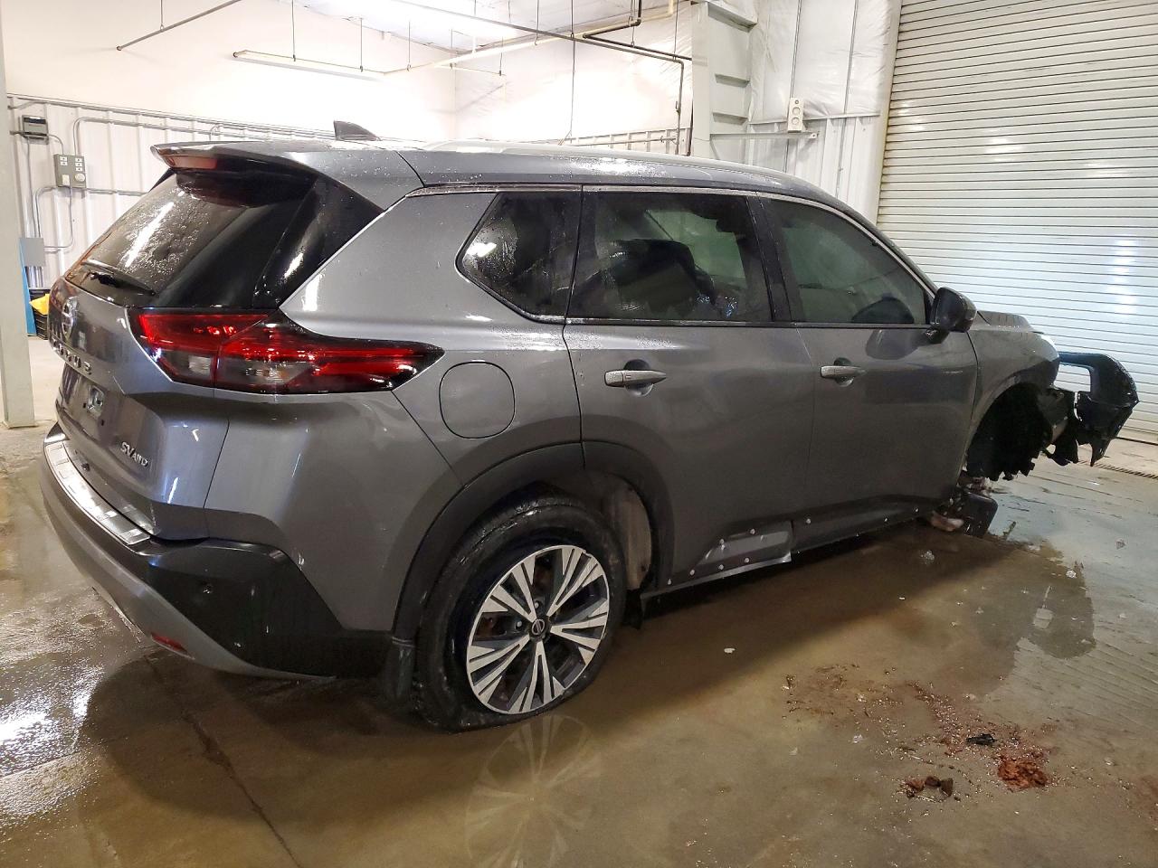 2021 NISSAN ROGUE SV photo 3