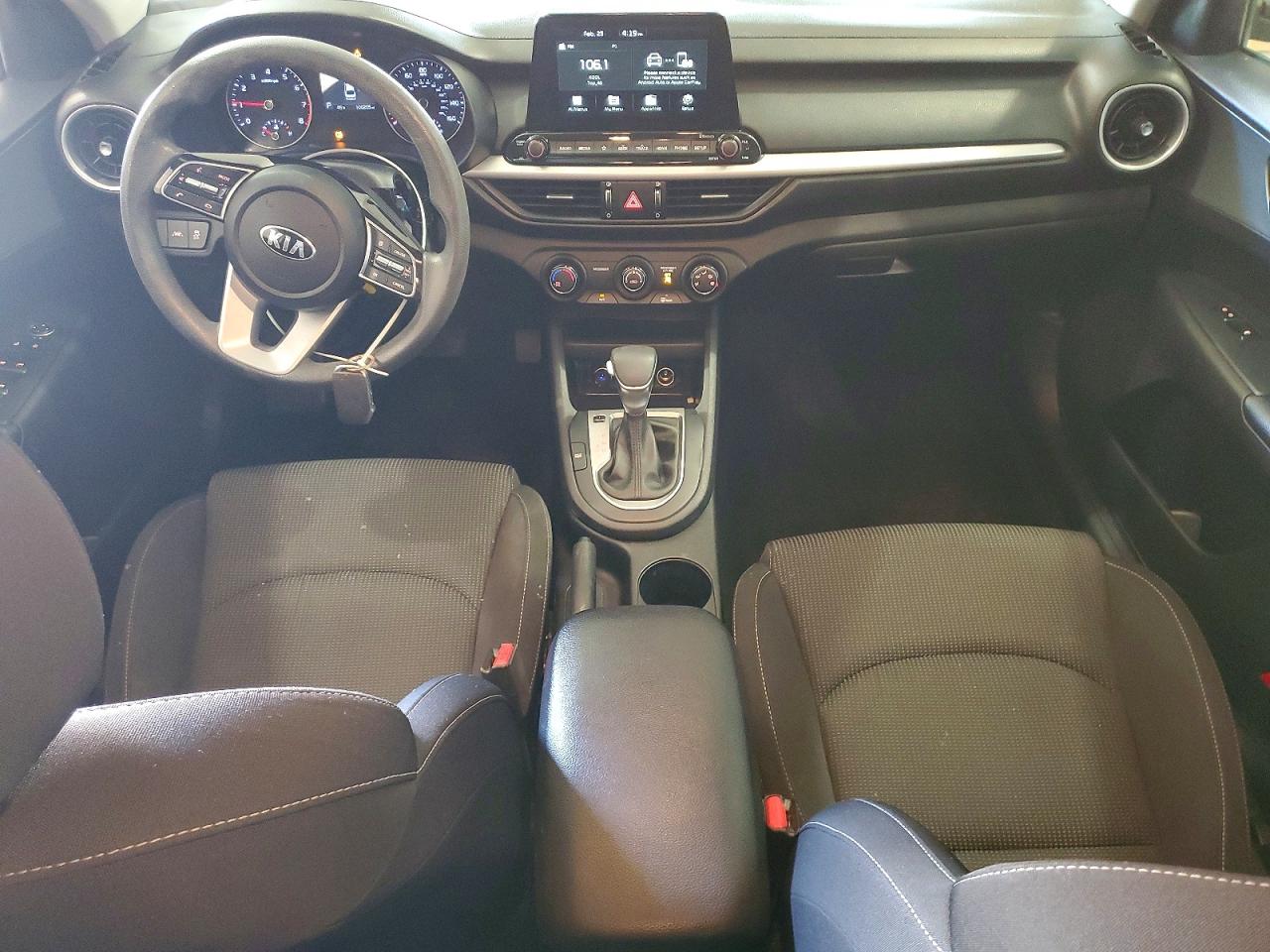 2021 KIA FORTE FE photo 15
