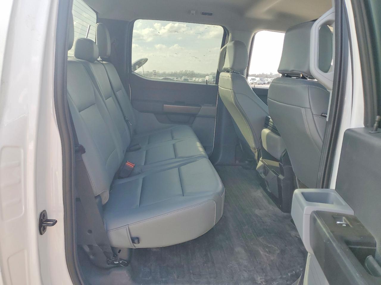 2023 FORD F150 SUPERCREW photo 10