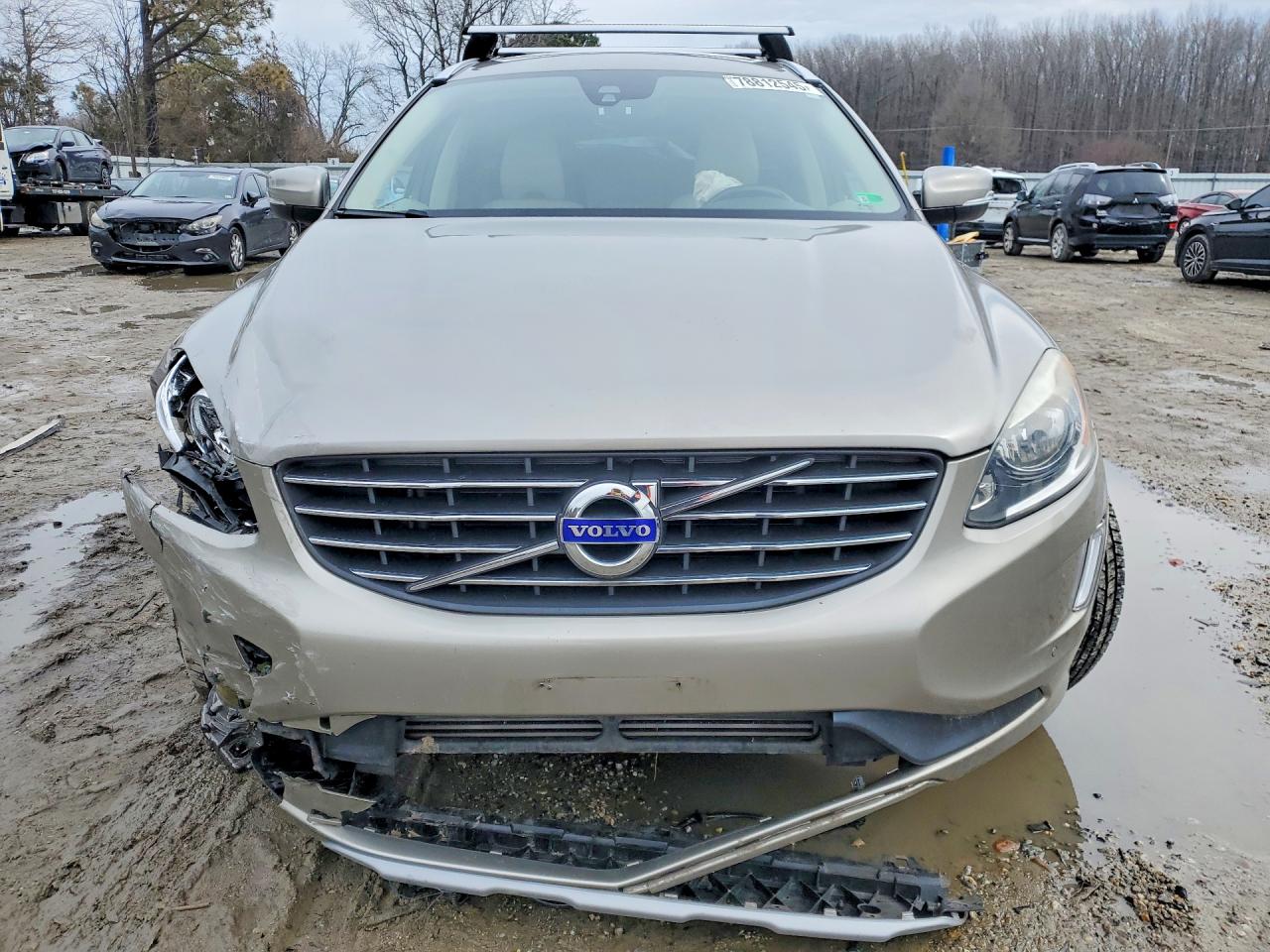 2016 VOLVO XC60 T5 PREMIER photo 5