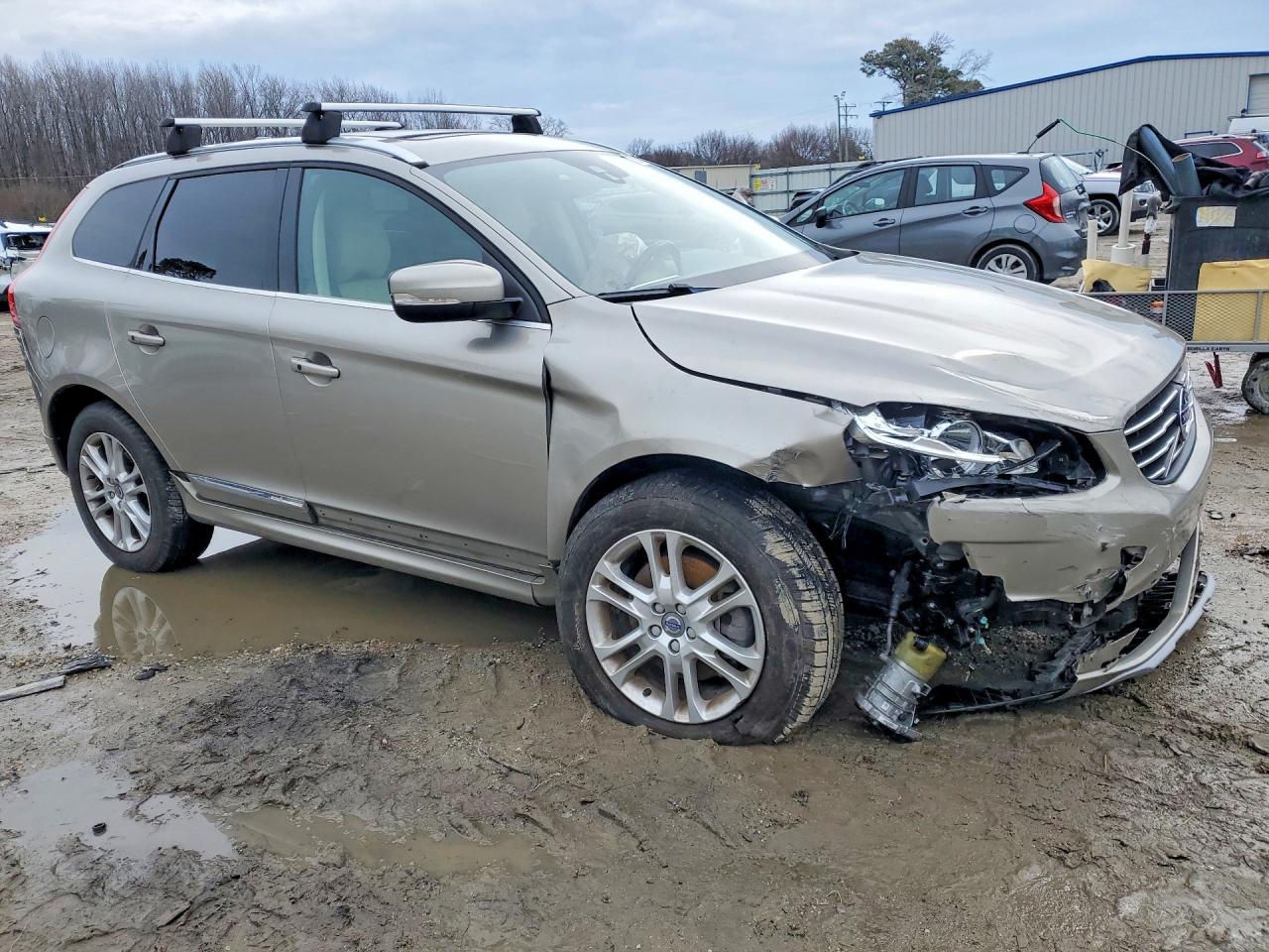 2016 VOLVO XC60 T5 PREMIER photo 4