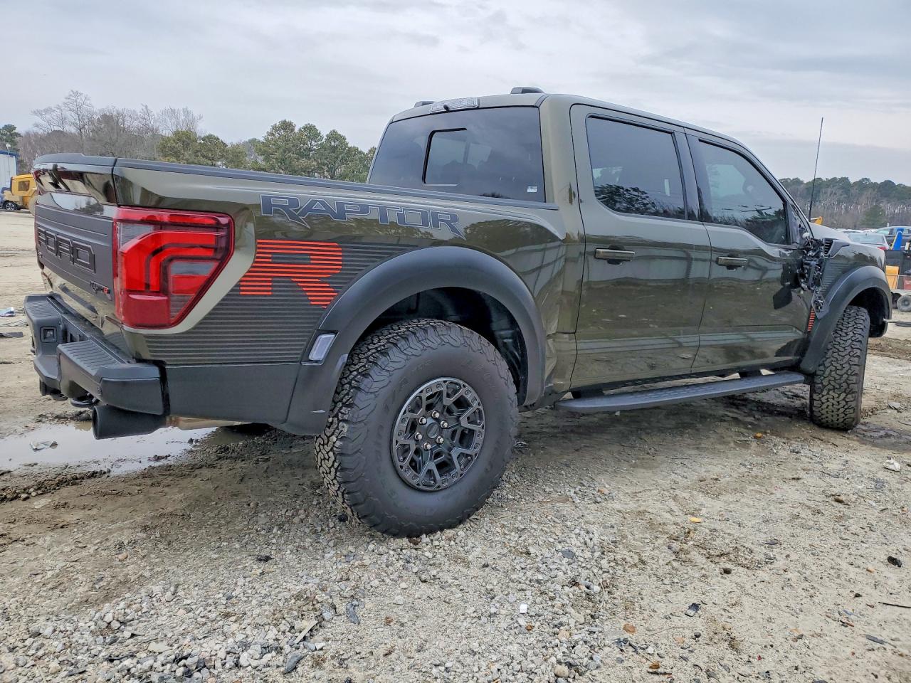 2025 FORD F150 RAPTOR photo 5