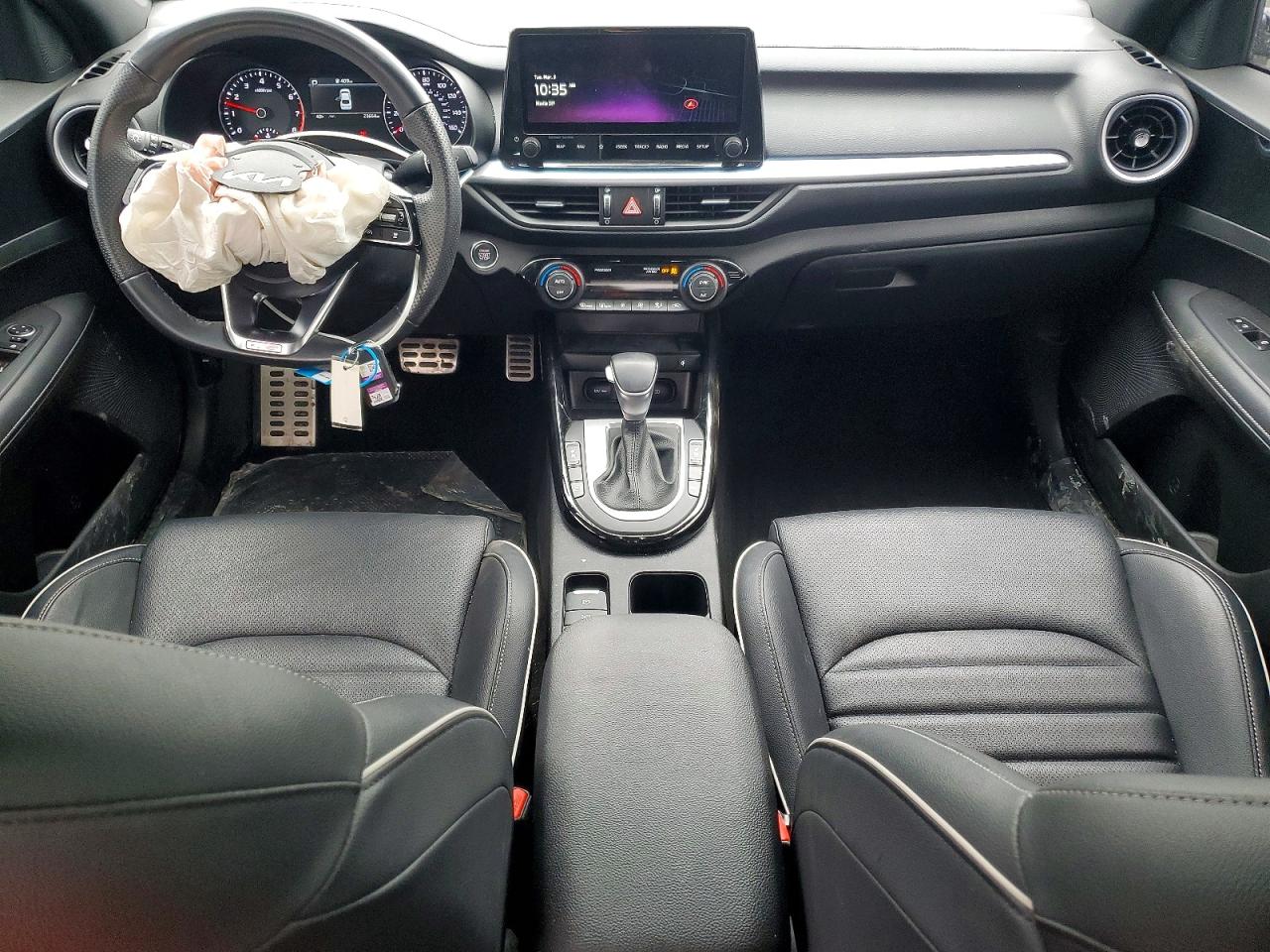 2023 KIA FORTE GT-LINE photo 15