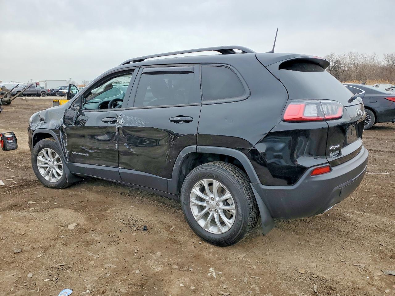 2022 JEEP CHEROKEE LATITUDE LUX photo 3