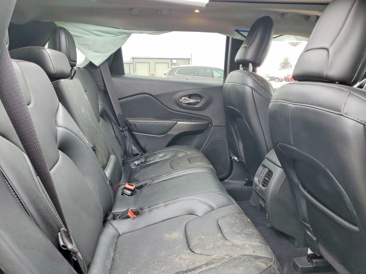 2022 JEEP CHEROKEE LATITUDE LUX photo 21
