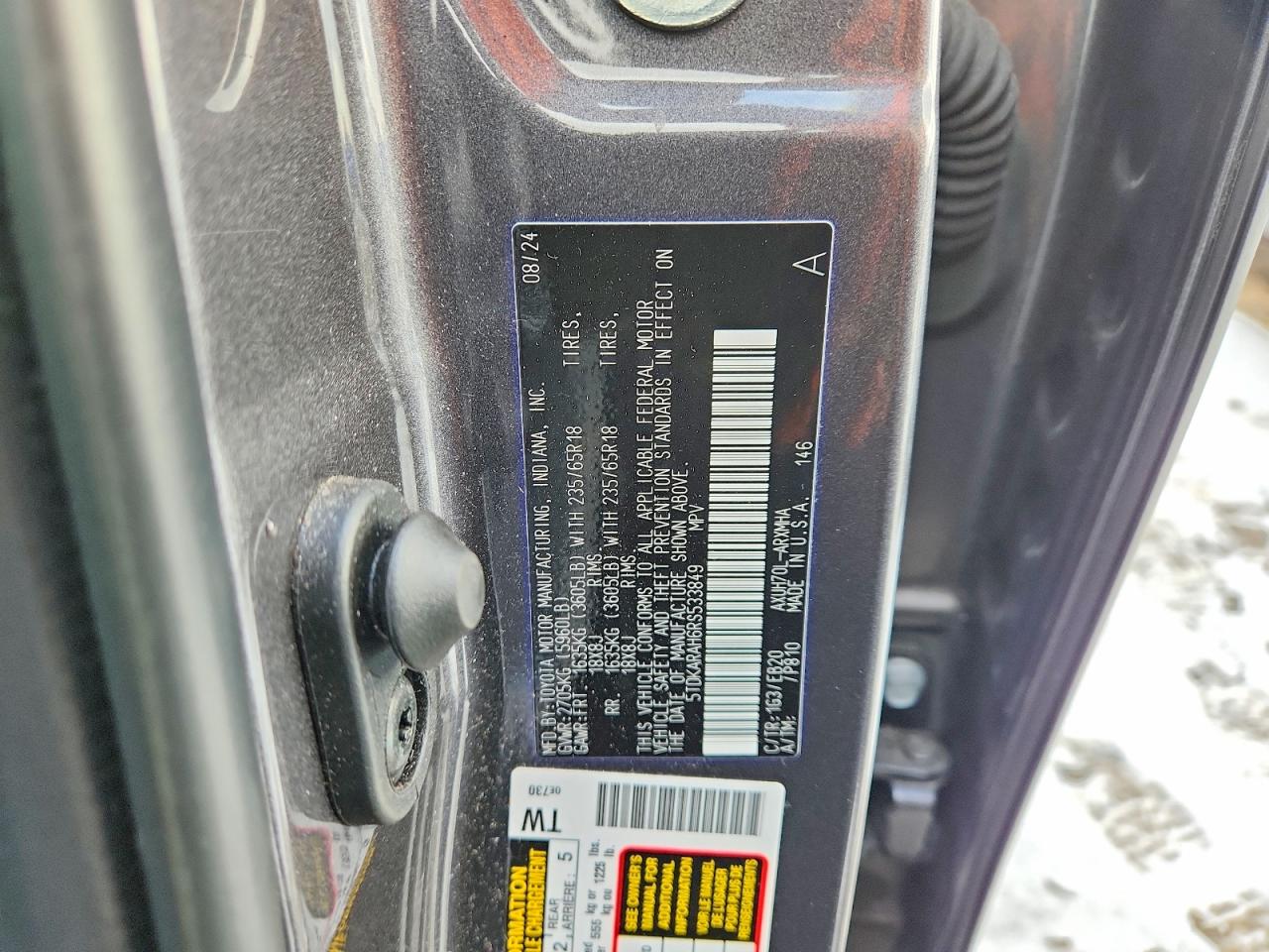 2024 TOYOTA HIGHLANDER HYBRID XLE photo 37