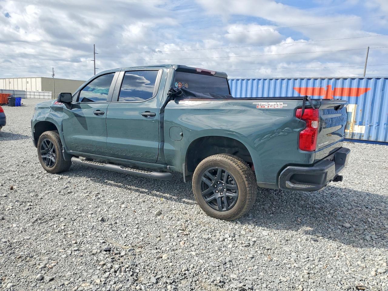 2025 CHEVROLET SILVERADO K1500 TRAIL BOSS CUSTOM photo 2
