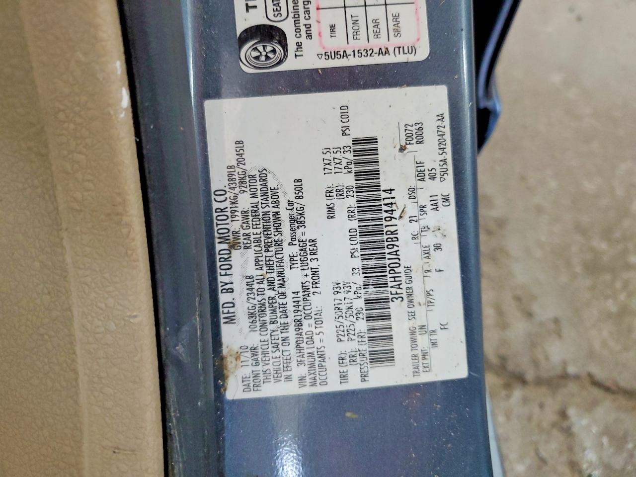 2011 FORD FUSION SEL photo 25