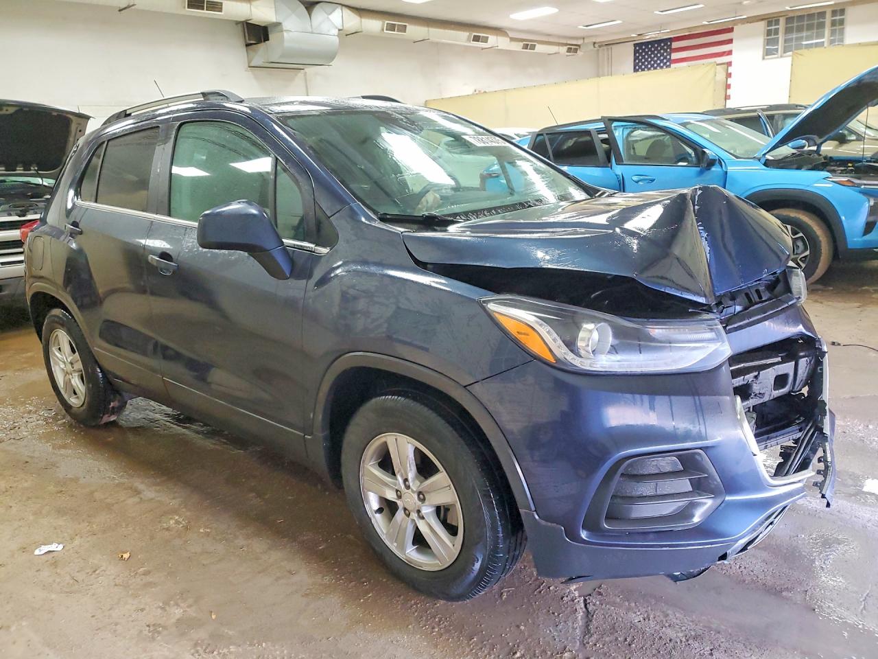 2018 CHEVROLET TRAX 1LT photo 4