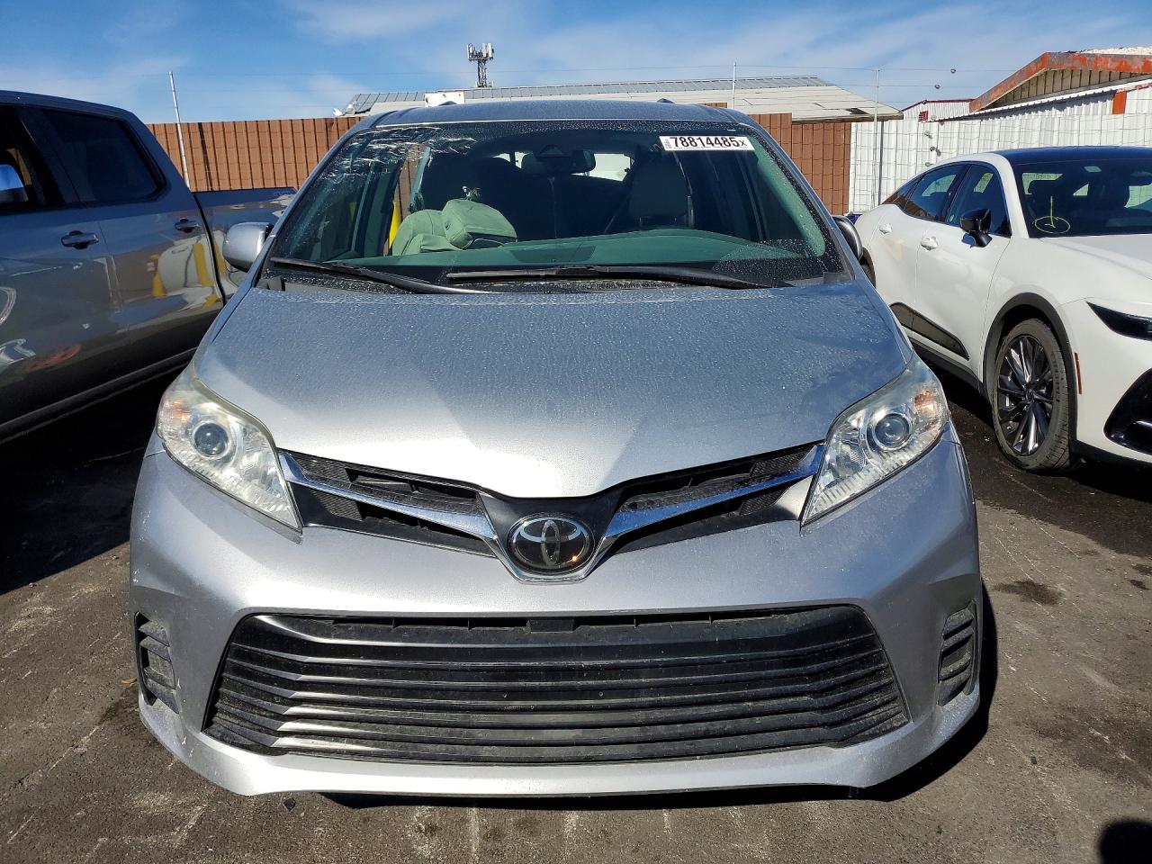 2020 TOYOTA SIENNA LE 8-PASSENGER photo 13