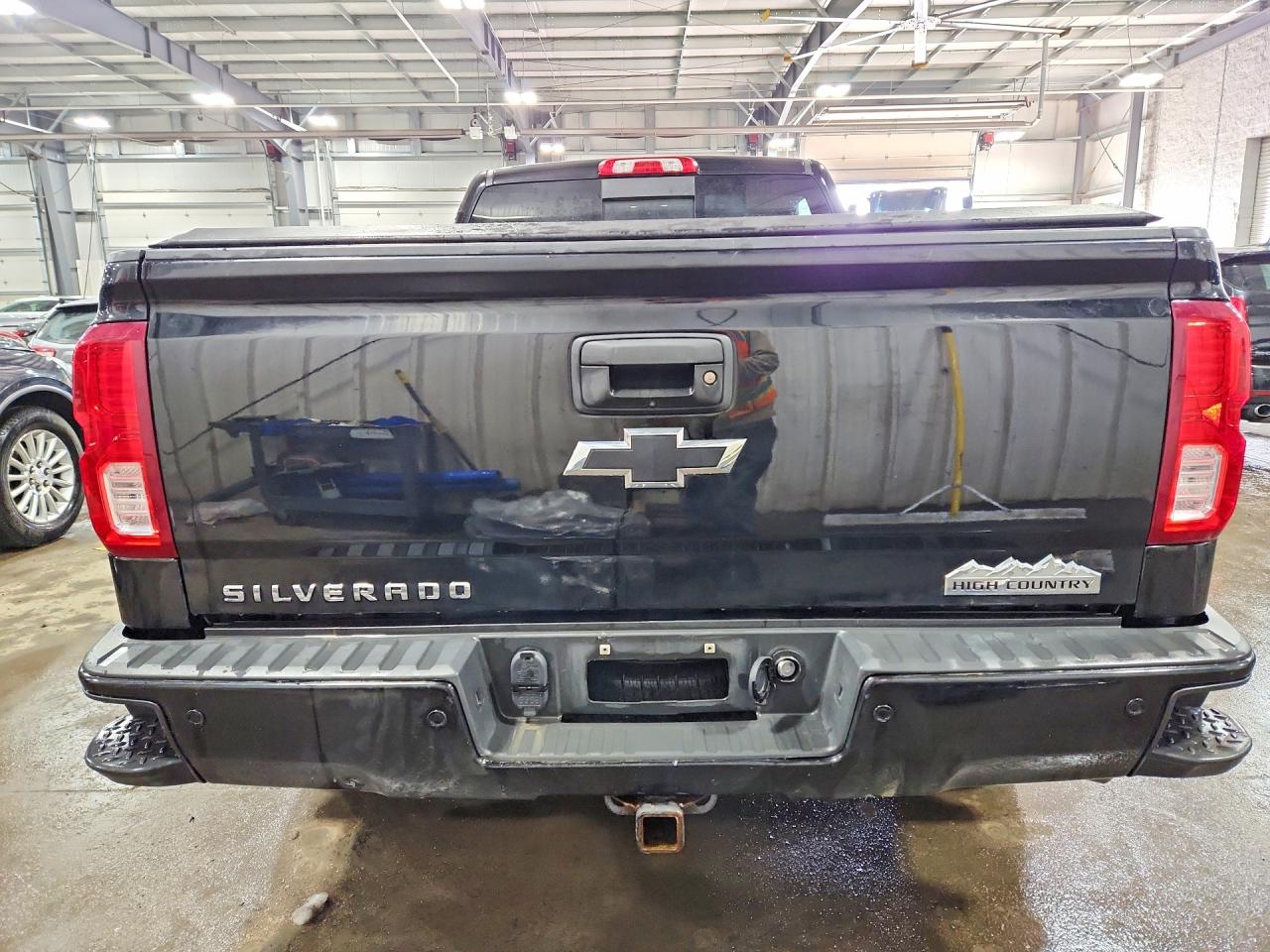2017 CHEVROLET SILVERADO K1500 HIGH COUNTRY photo 11