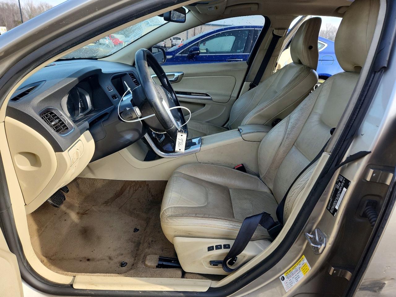 2014 VOLVO S60 T5 photo 19