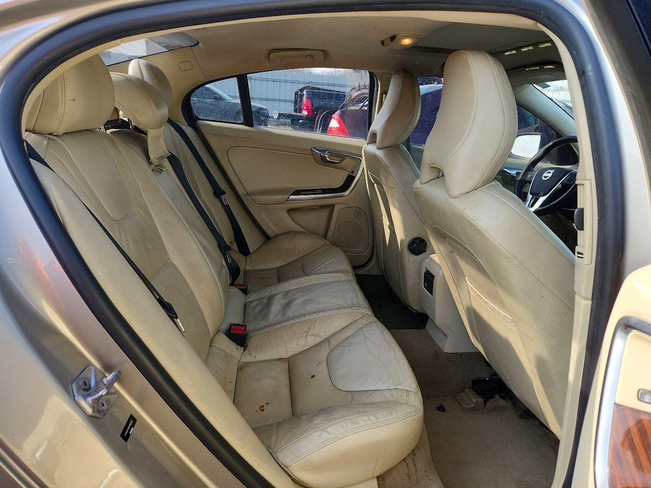 2014 VOLVO S60 T5 photo 28