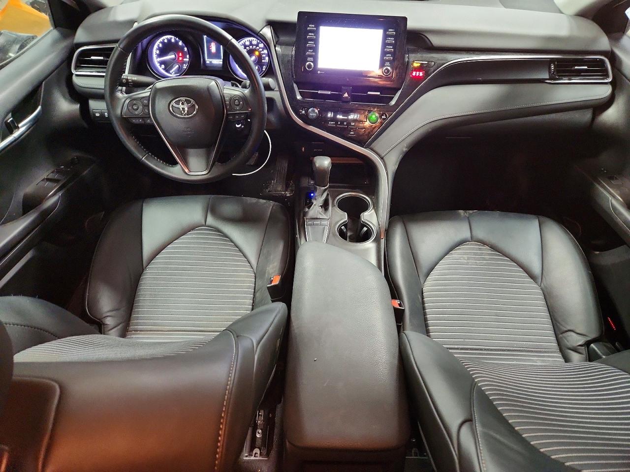 2024 TOYOTA CAMRY SE photo 8