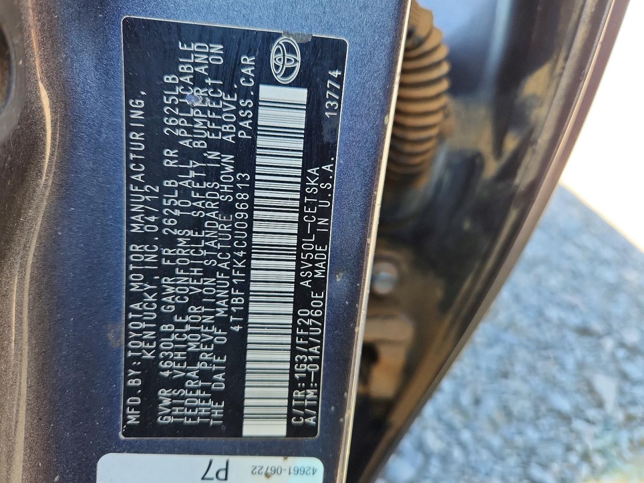 2012 TOYOTA CAMRY SE photo 12